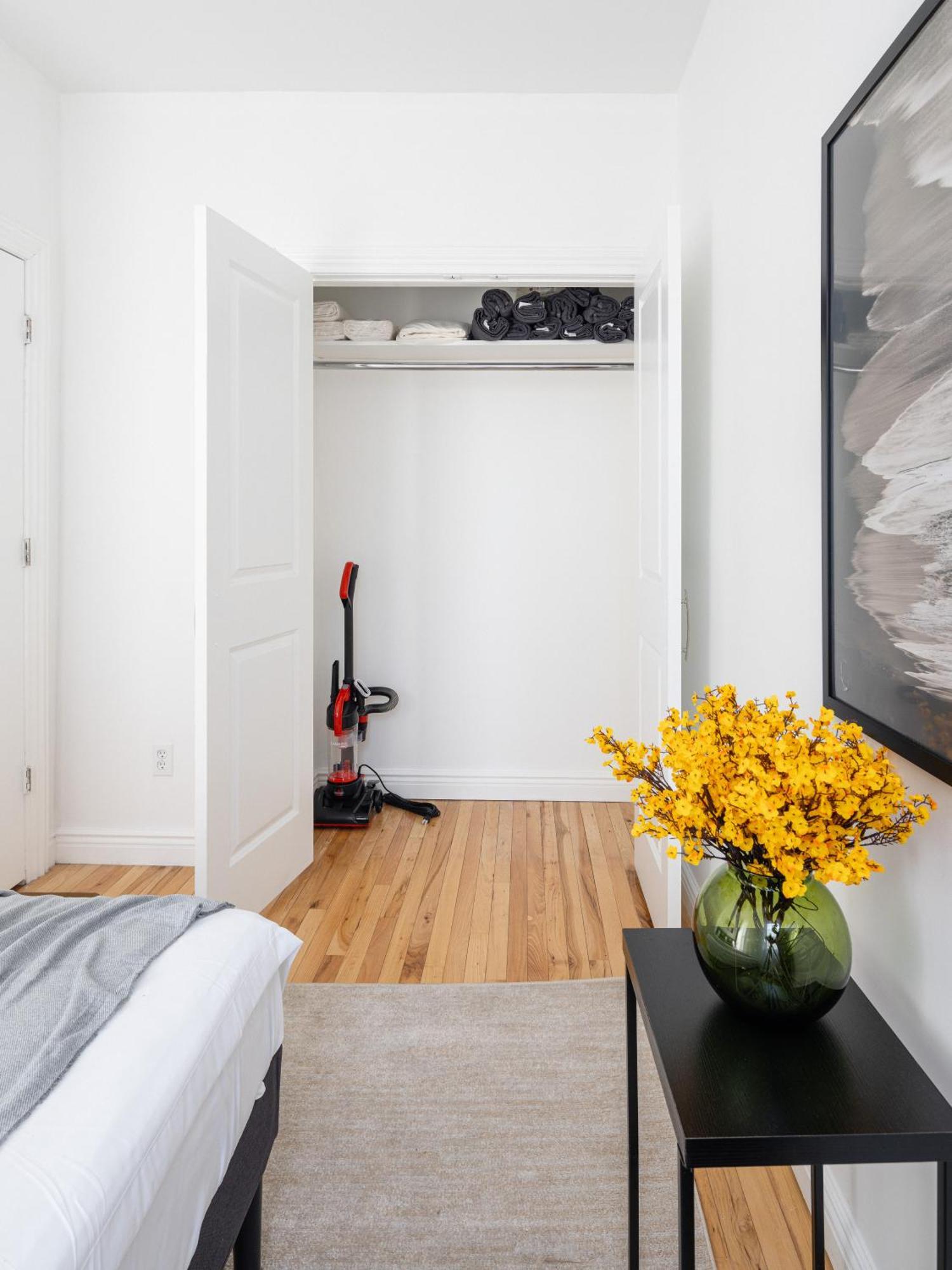 Apartment Spacious 3br Retreat Near Times Square New York