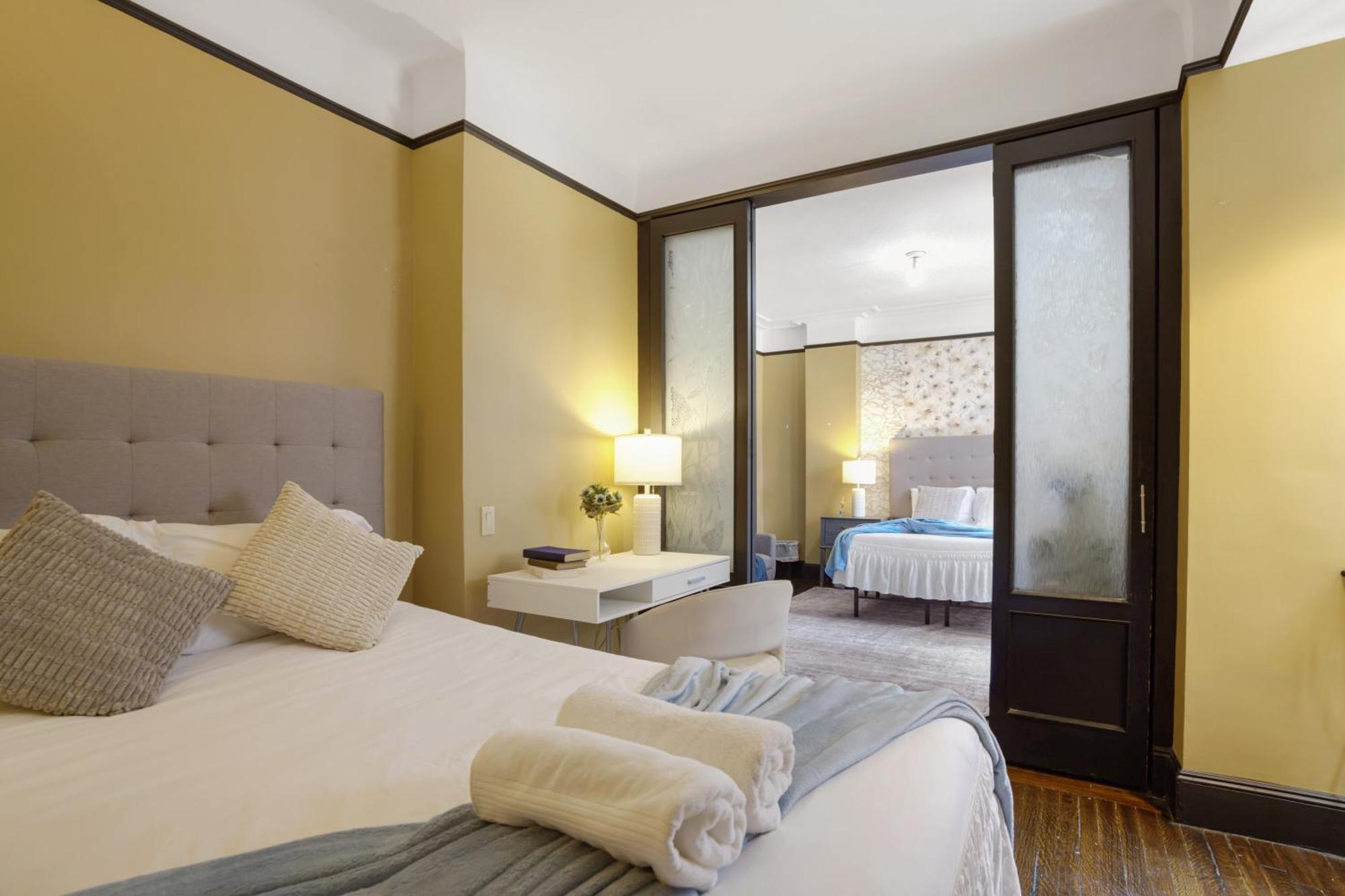 Mansfield Aparthotel 3*