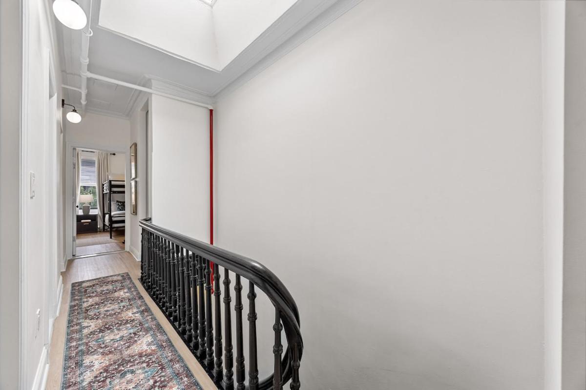 Apartment 3br Brownstone Near Subway & Columbia Uni *