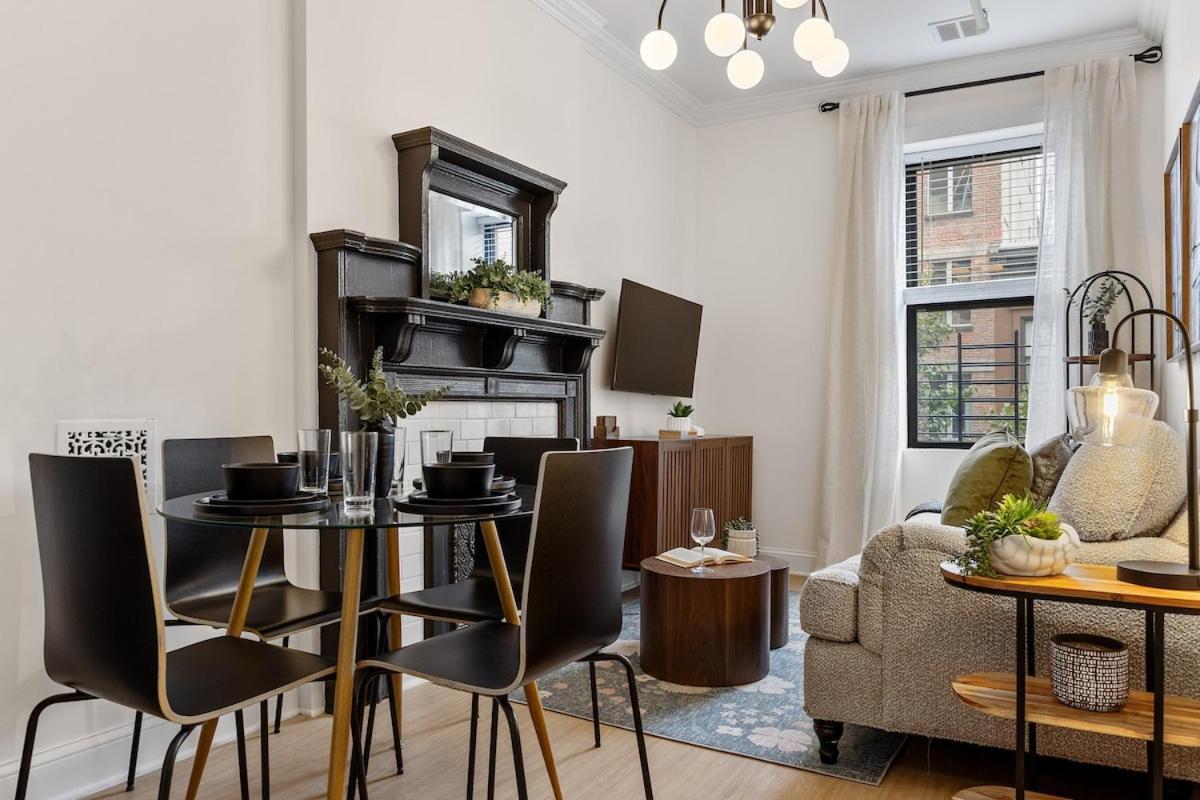 Apartment 3br Brownstone Near Subway & Columbia Uni New York