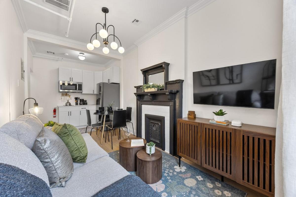 3br Brownstone Near Subway & Columbia Uni * New York