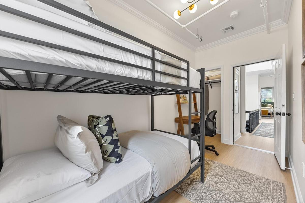 Apartment 3br Brownstone Near Subway & Columbia Uni *