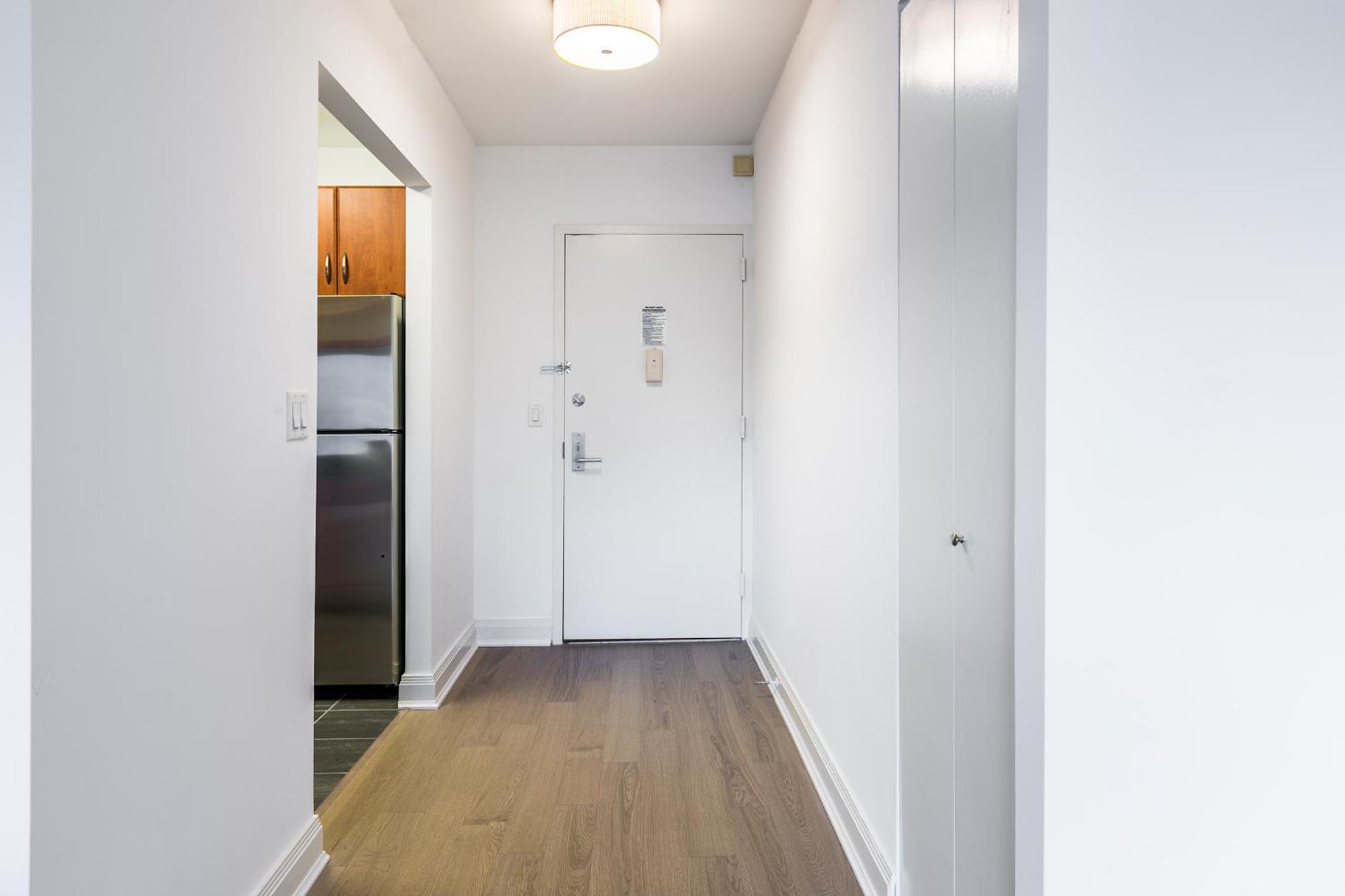 Apartment Beautiful 1 Bed Fully Furnished