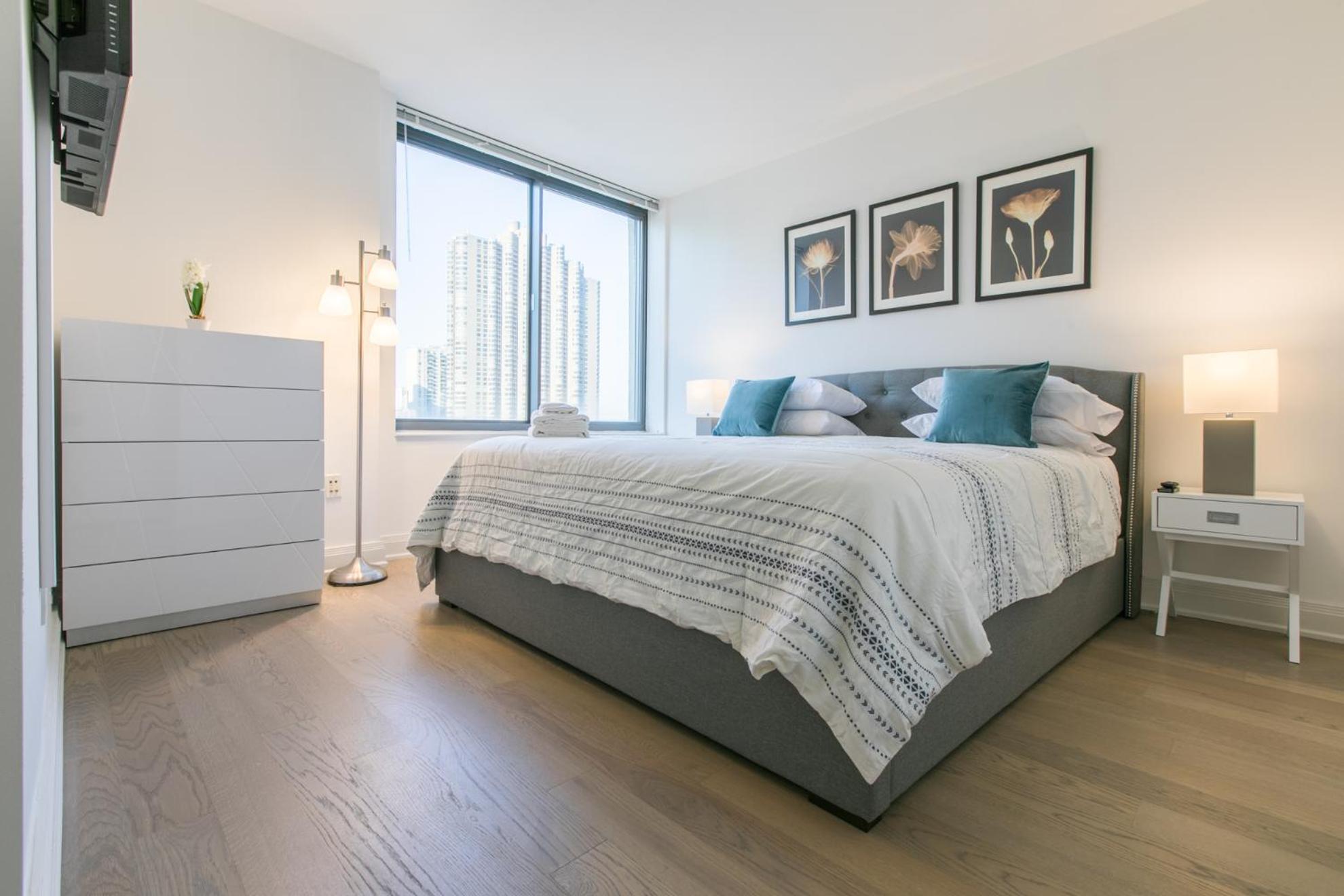 Bright 2 Bedrooms 2 Bathrooms Unit Apartment New York