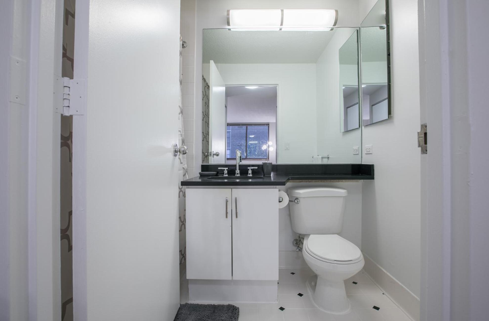 Apartment Fully Furnished 2br 2bath Unit In Nyc New York