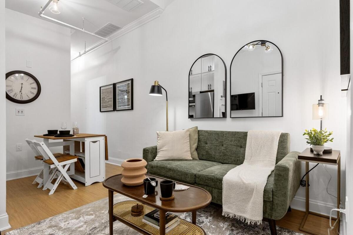 2br And 2ba In Historic Brownstone Near Subway Apartment New York