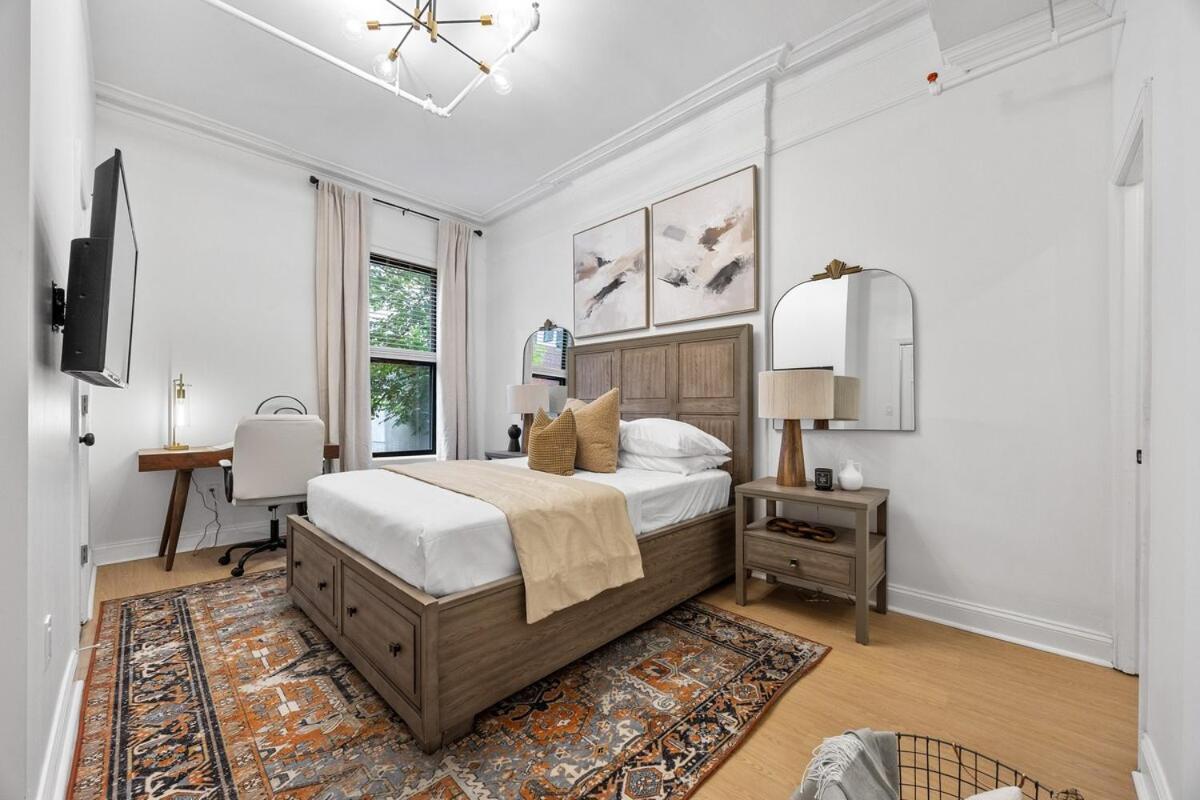 Apartment 2br And 2ba In Historic Brownstone Near Subway New York