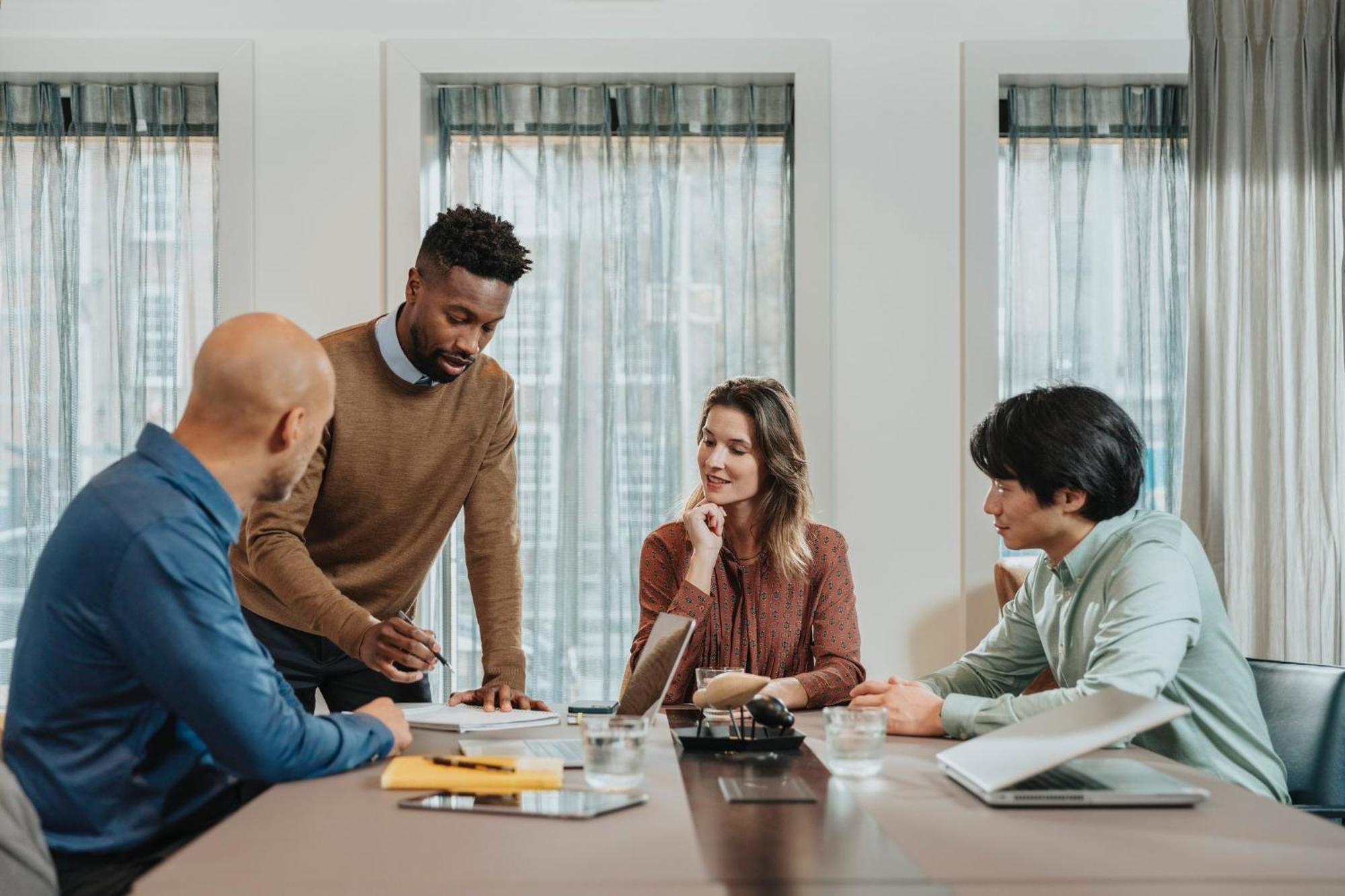 Voco Astoria By Ihg Hotel 3*