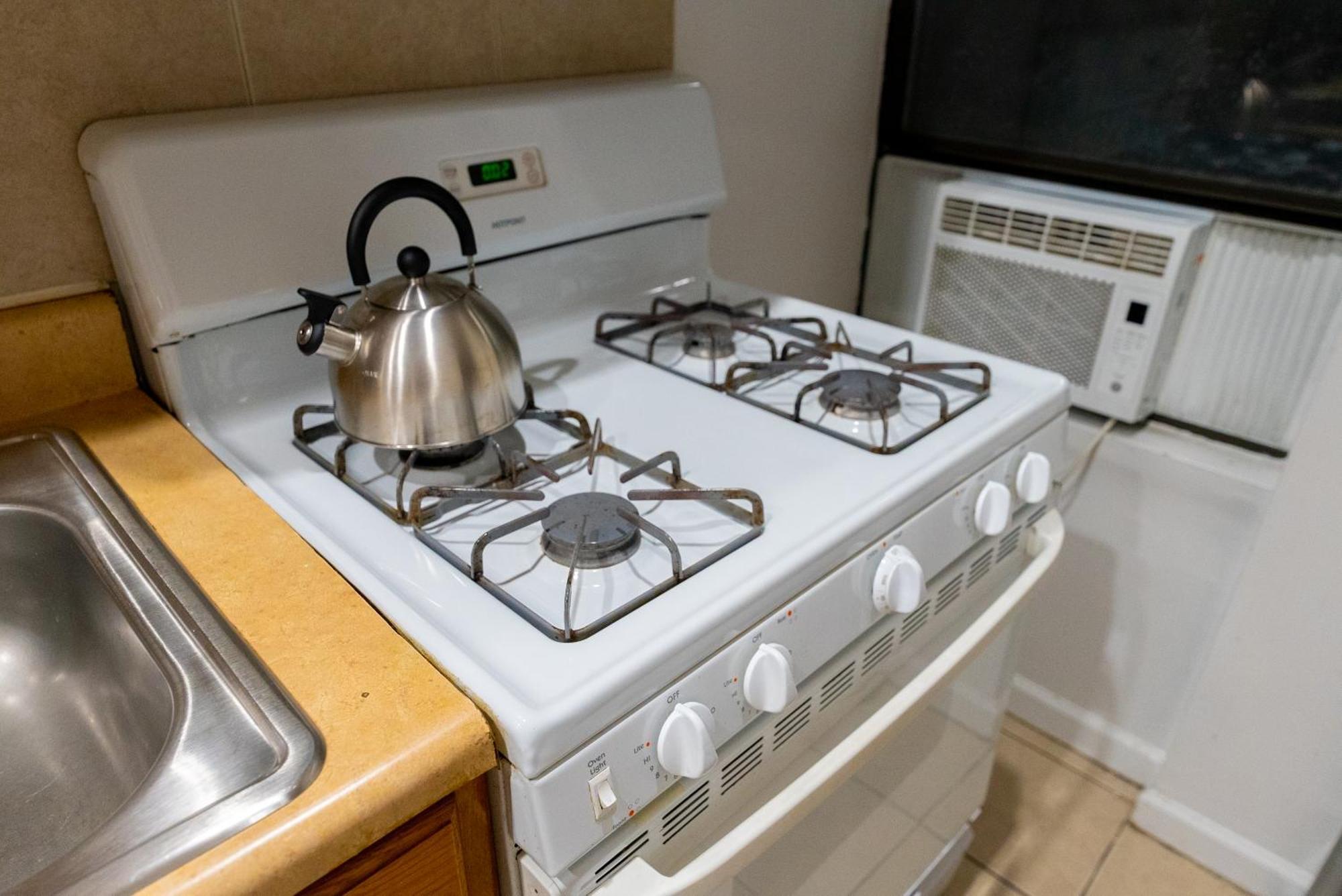 Hells Kitchen Hideaway Apartment