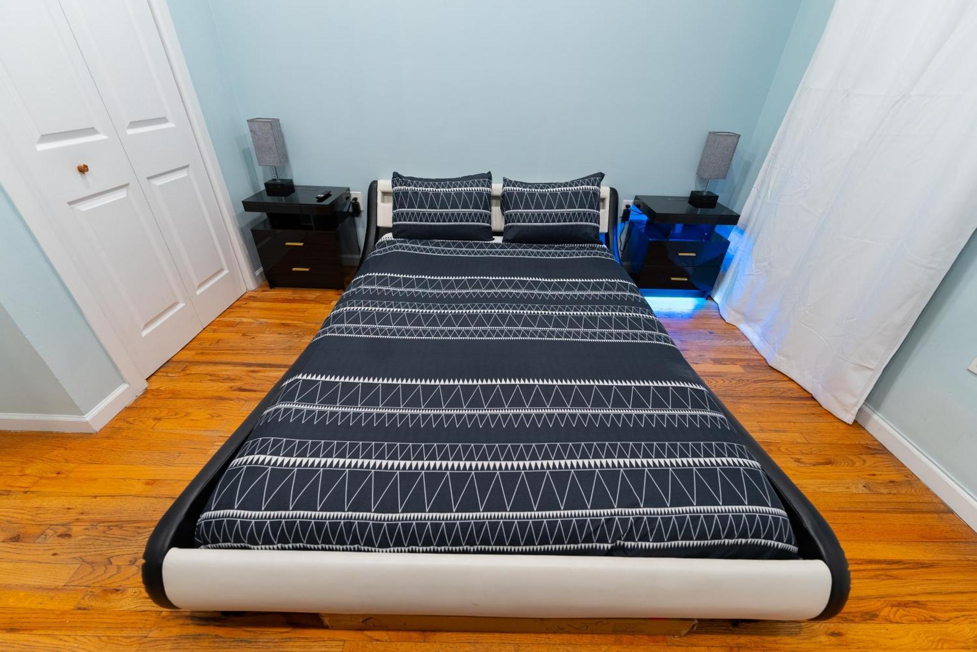 Apartment Hells Kitchen Hideaway New York