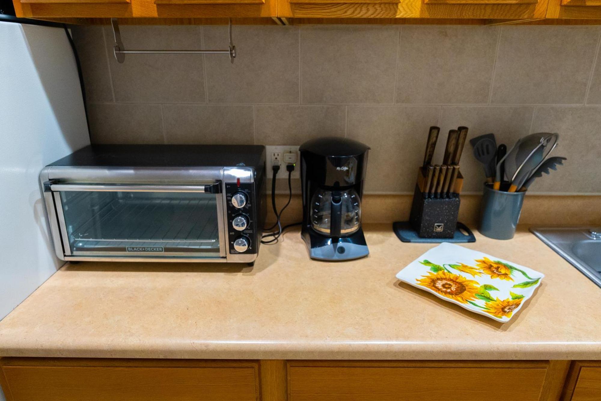 Hells Kitchen Hideaway *