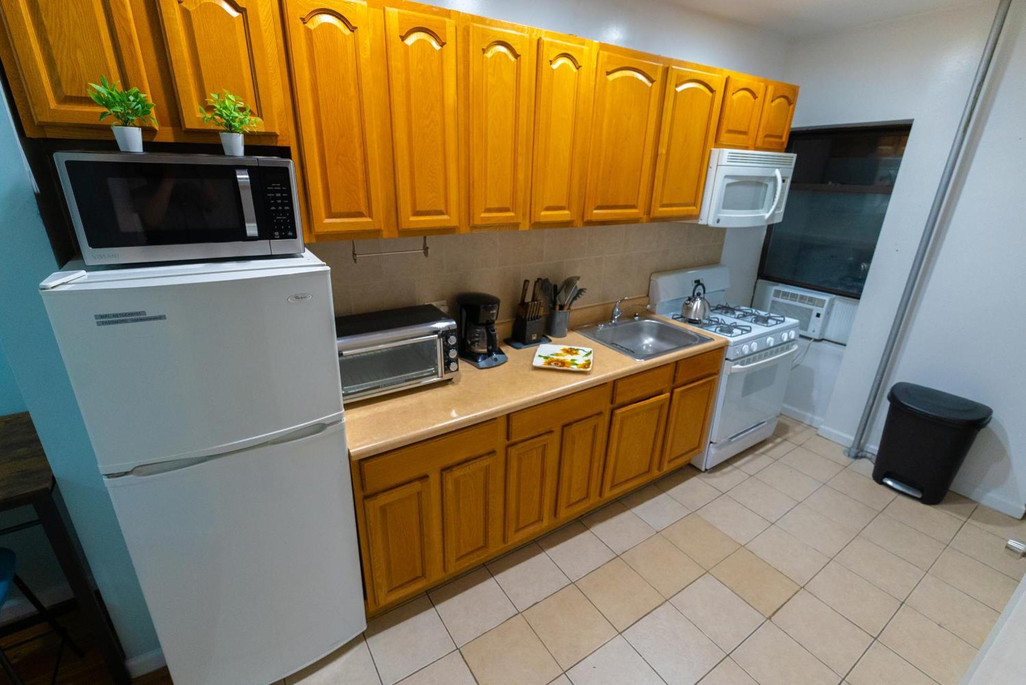 Hells Kitchen Hideaway Apartment