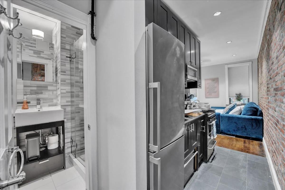 Stylish 3br-2ba In Gramercy *