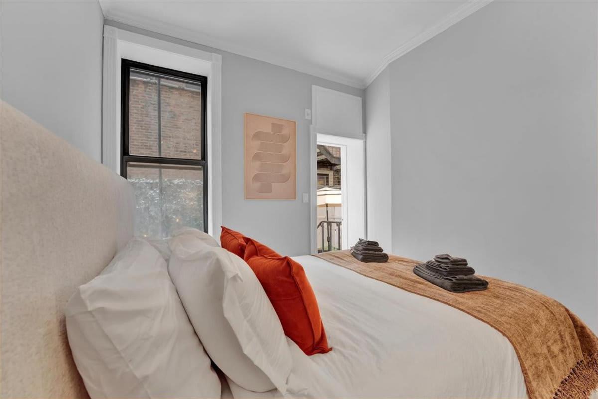 Modern 2br With Private Garden In Gramercy Park Apartment *