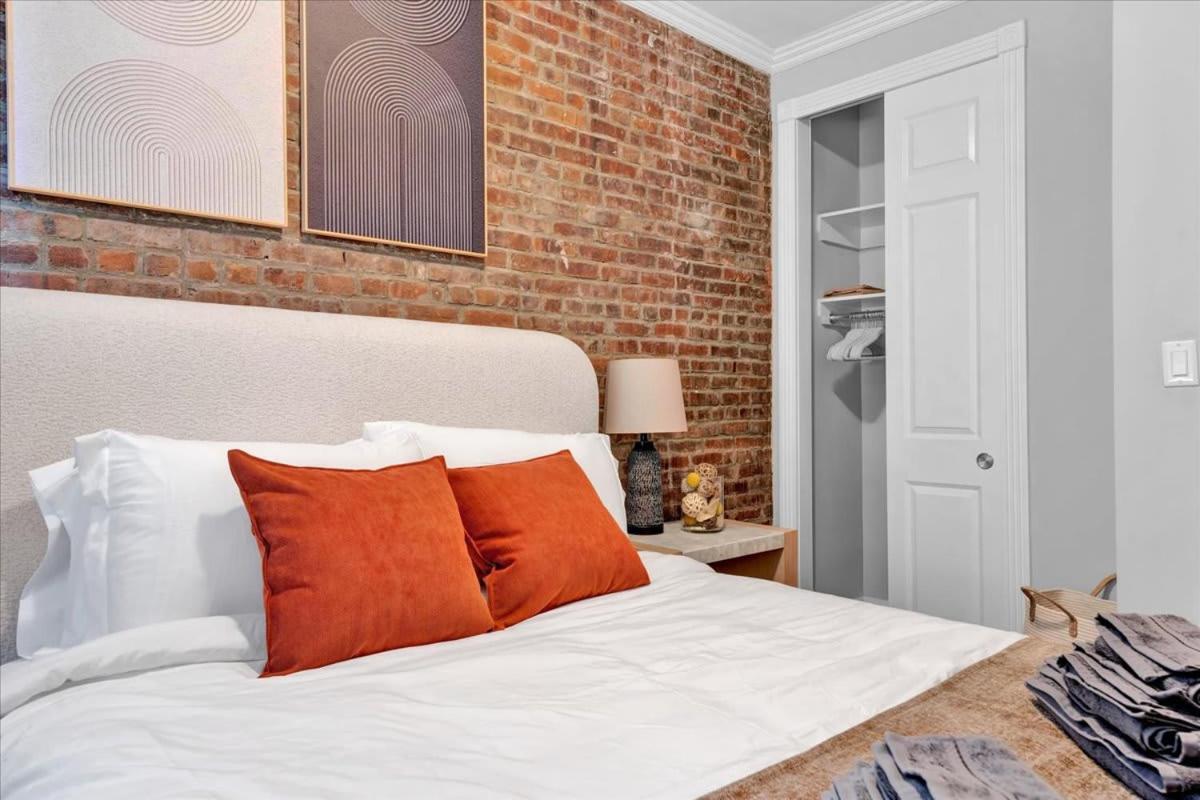 Modern 2br With Private Garden In Gramercy Park New York