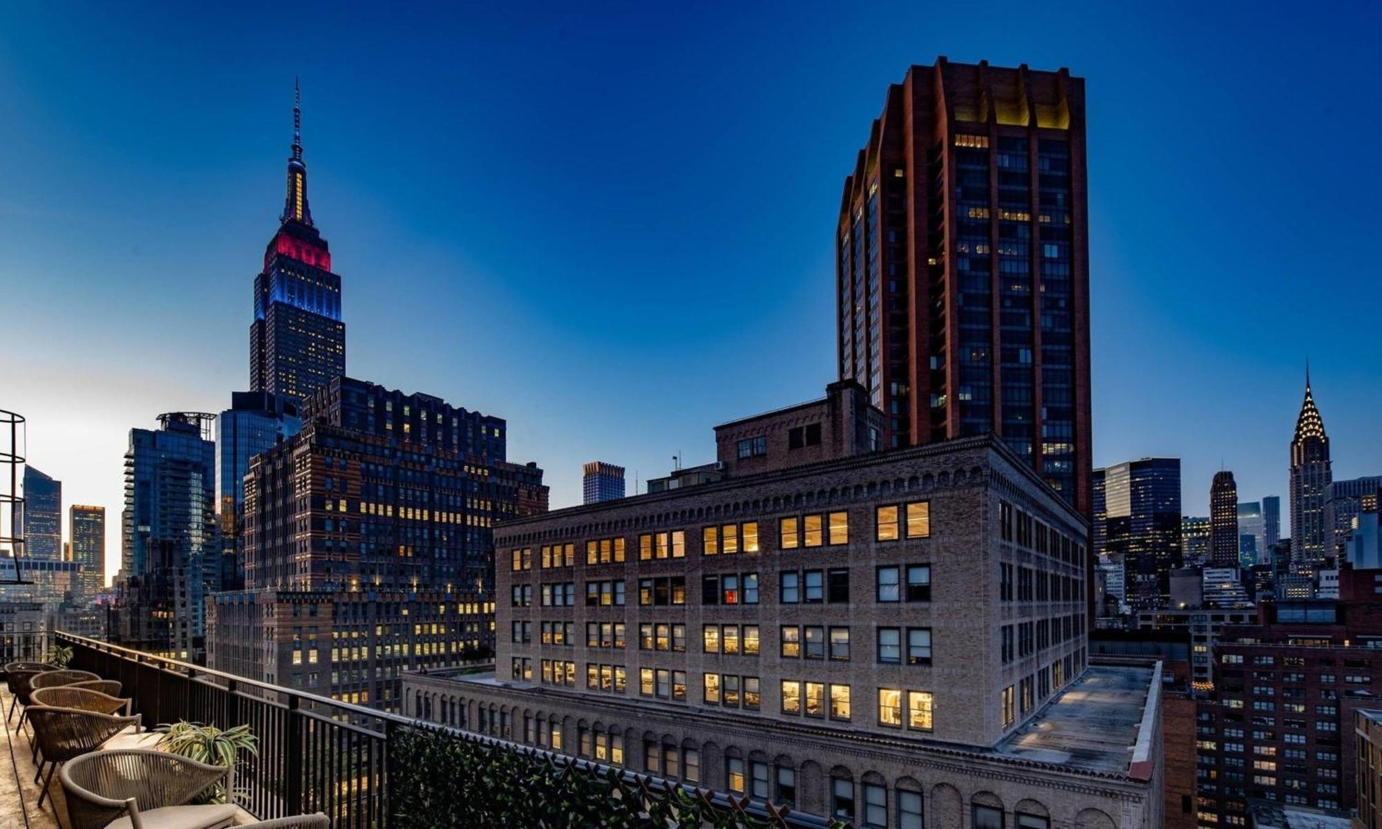 Apartment Elegant At Marmara Park Avenue