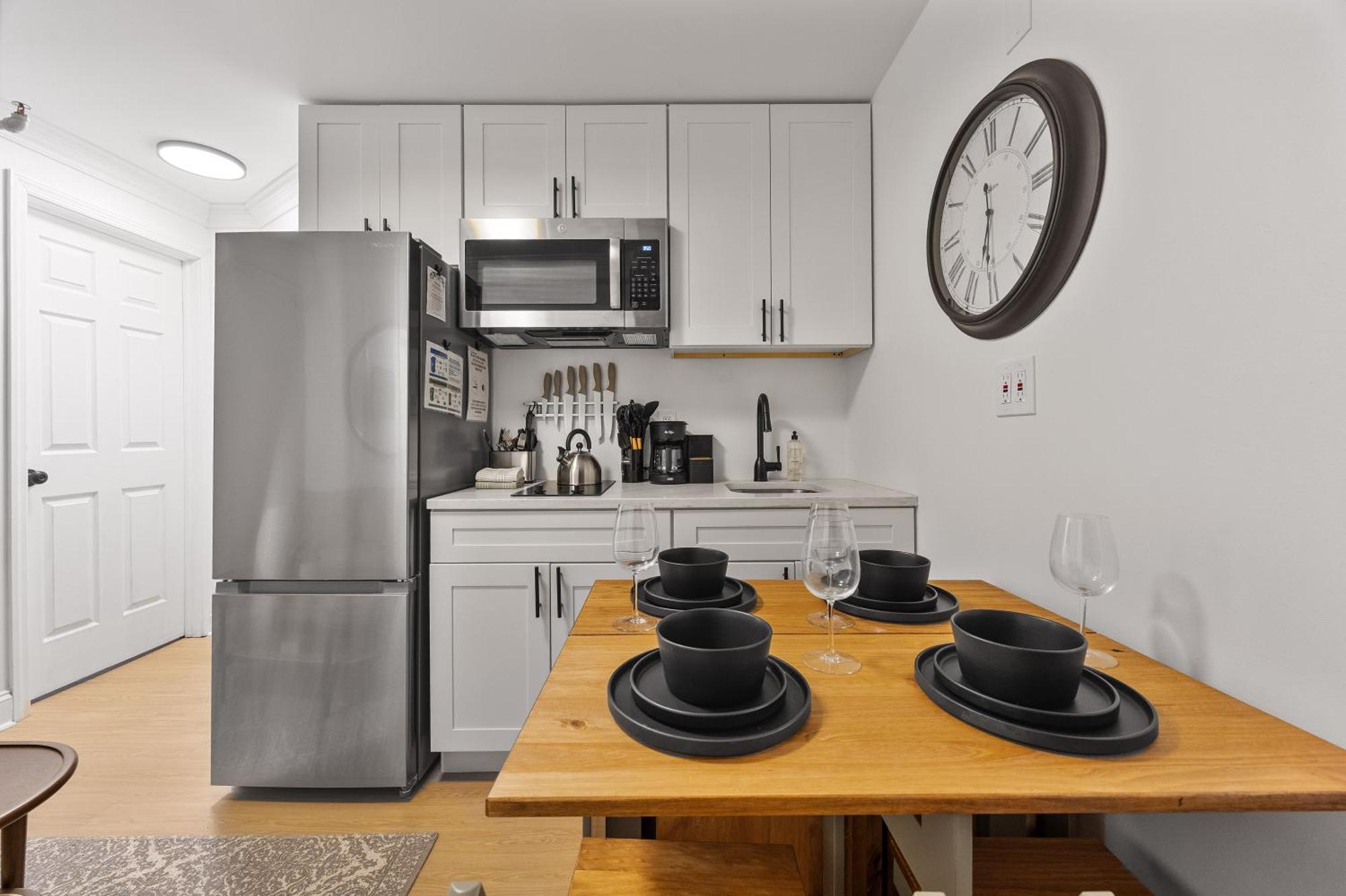 Brownstone 2 Bed With Private Backyard Near Subway Apartment New York