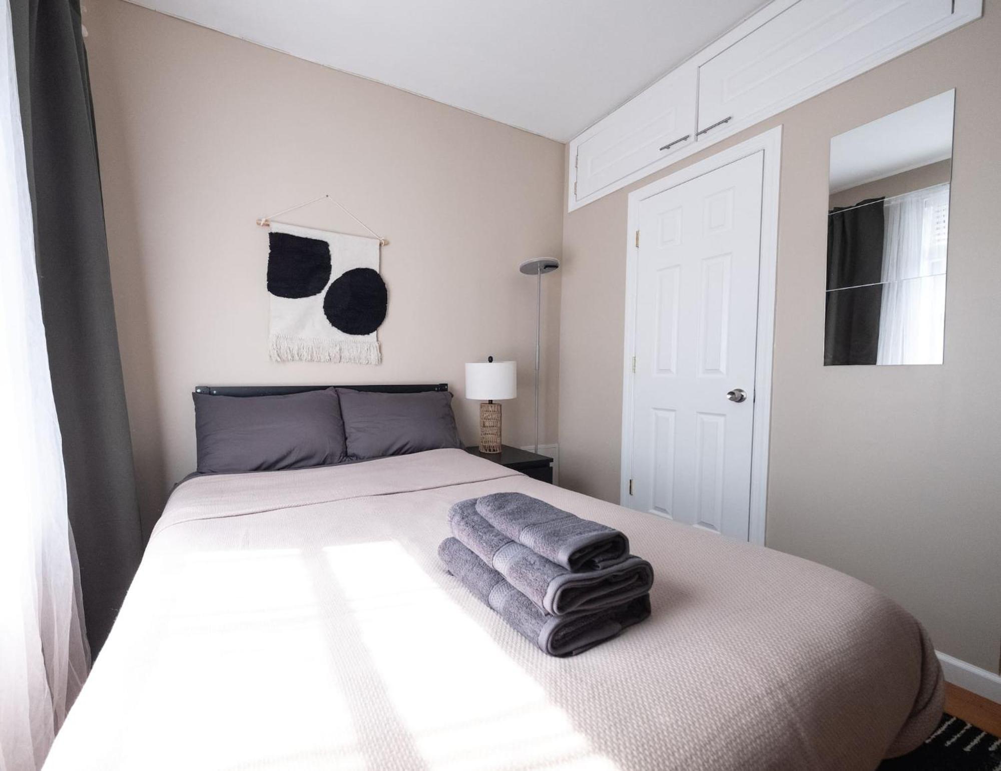 Holiday home Sunny 4br/2ba Retreat In Morningside Heights, Nyc