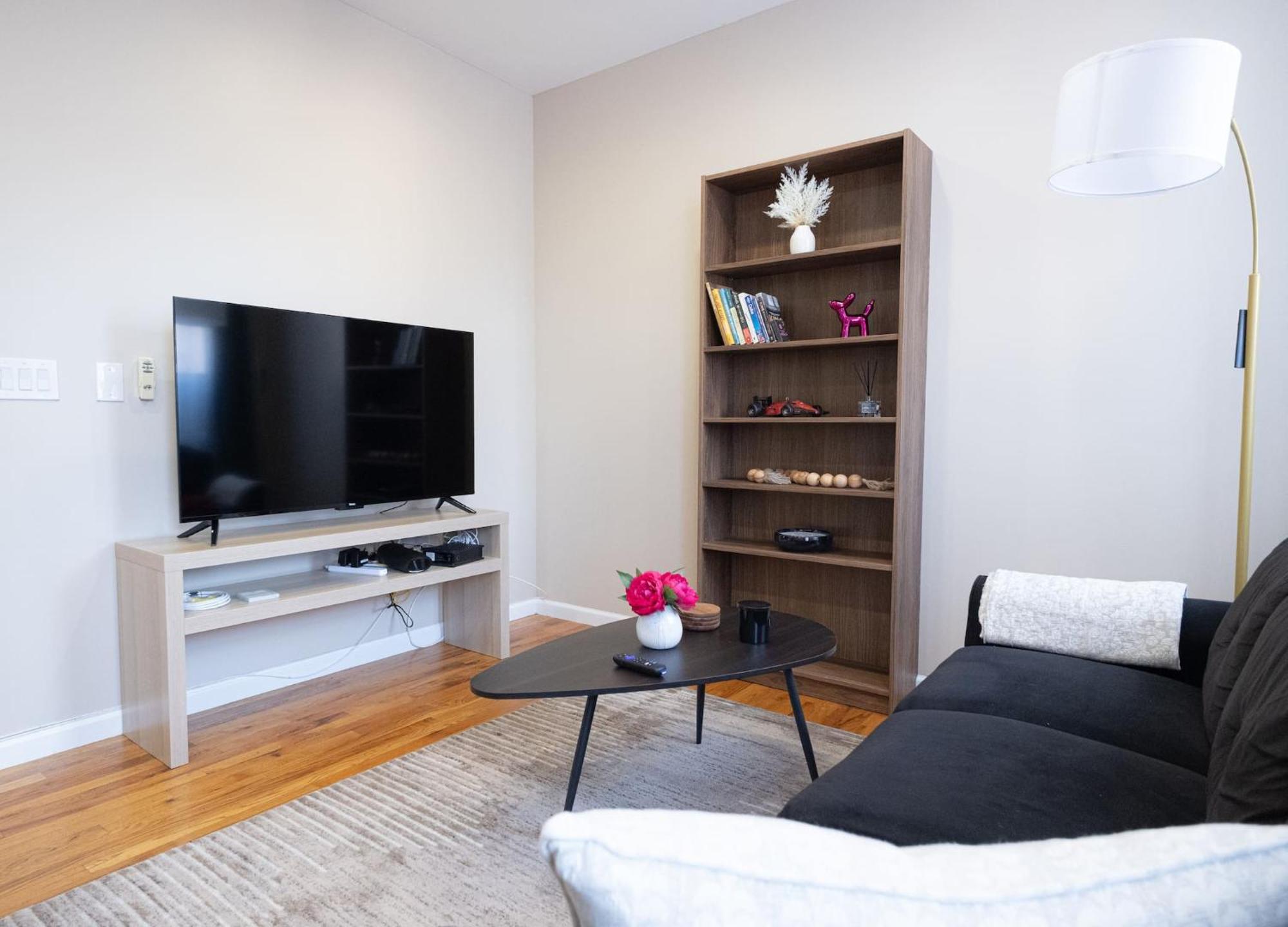 Sunny 4br/2ba Retreat In Morningside Heights, Nyc *
