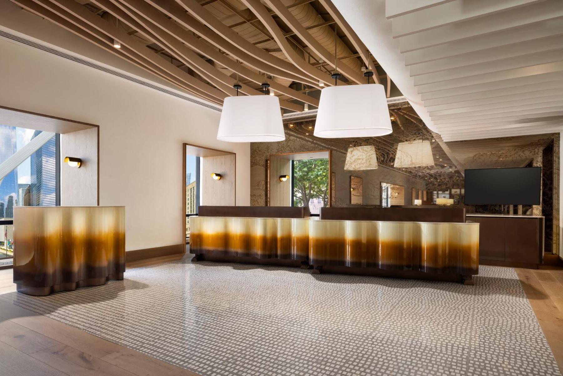 Millennium Downtown Hotel 4*