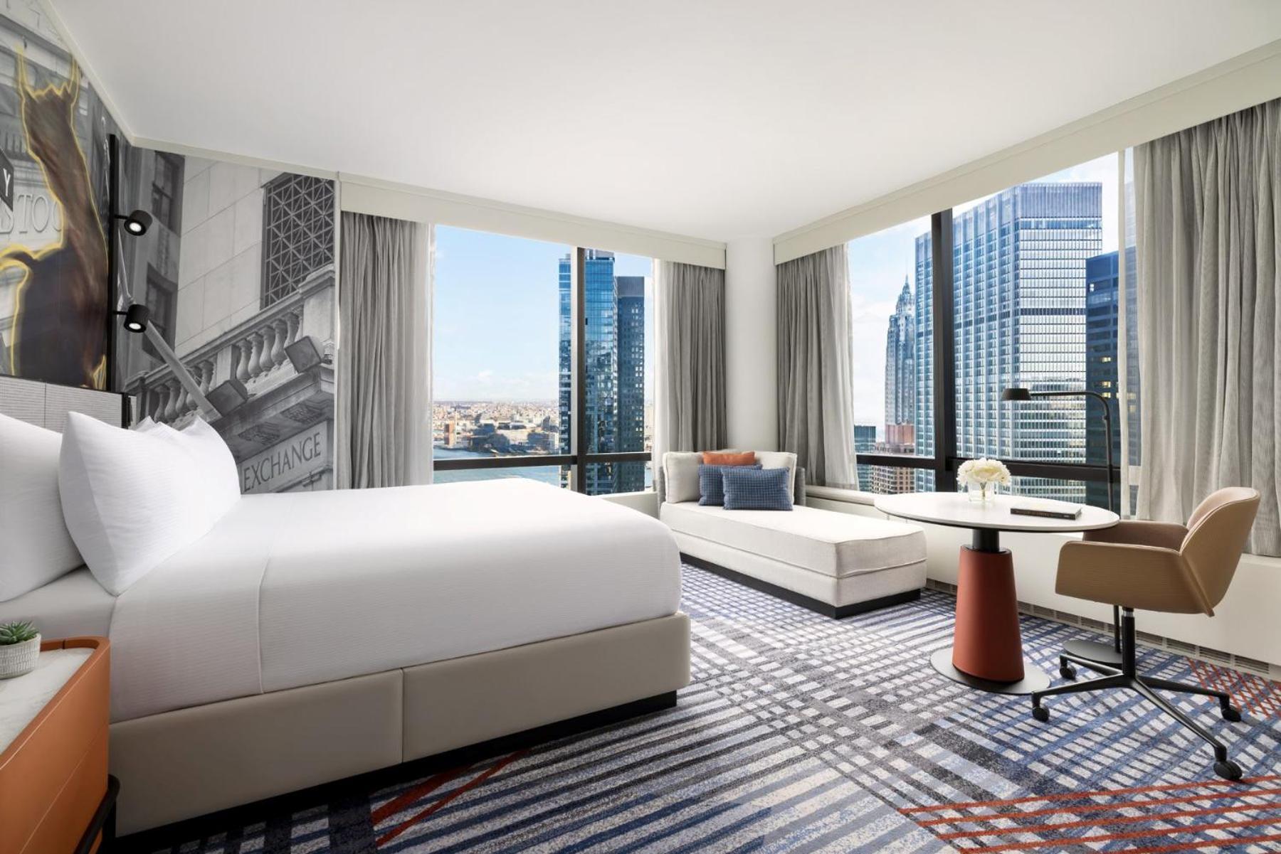 Hotel Millennium Downtown 4*