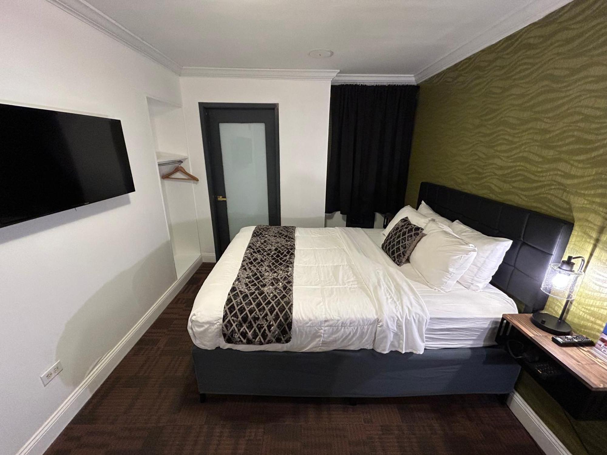 Richland Les Hotel
