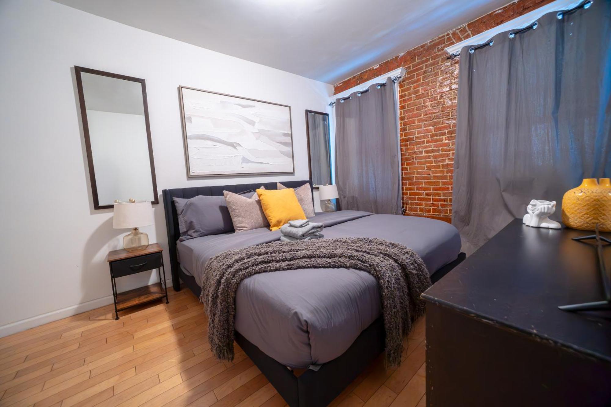 Modern By Park - 3 Br