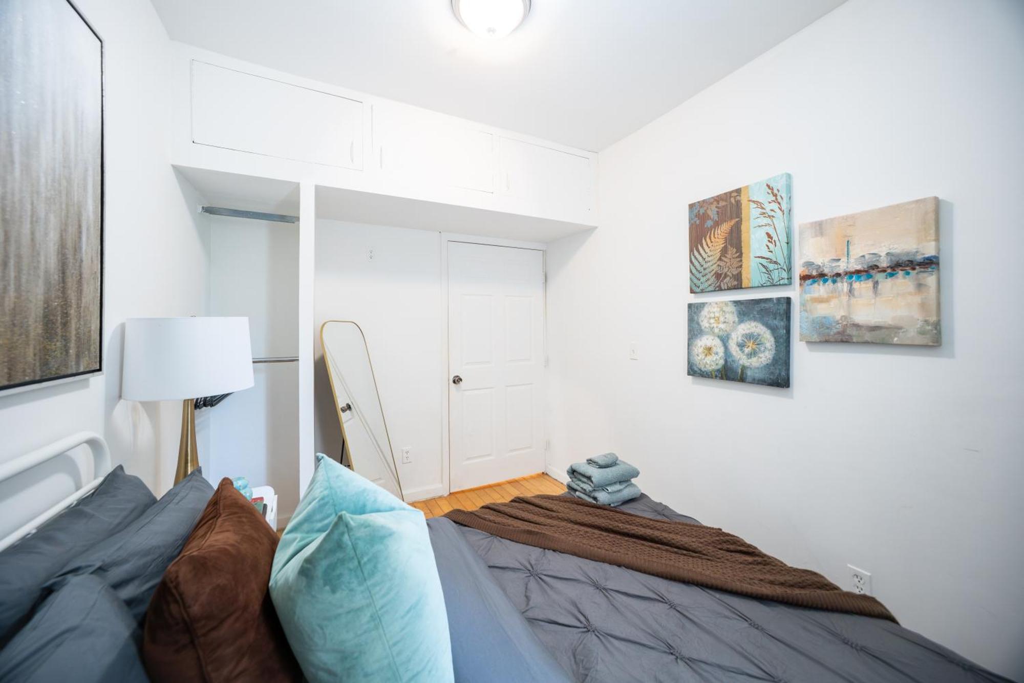 Modern By Park - 3 Br Apartment