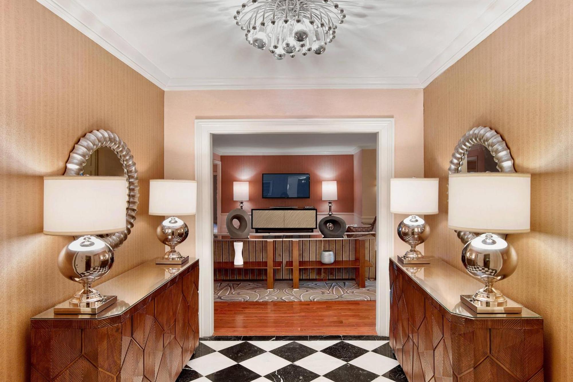 Sheraton Times Square Hotel