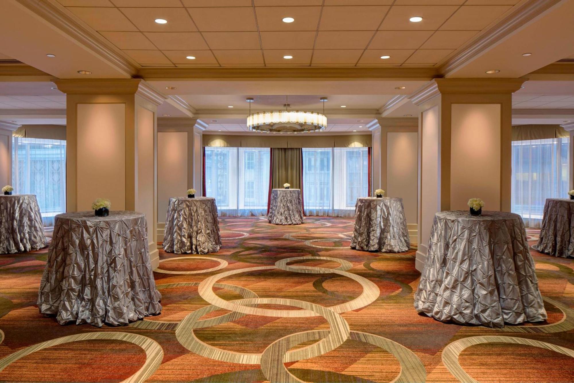 Hotel Sheraton Times Square 4*