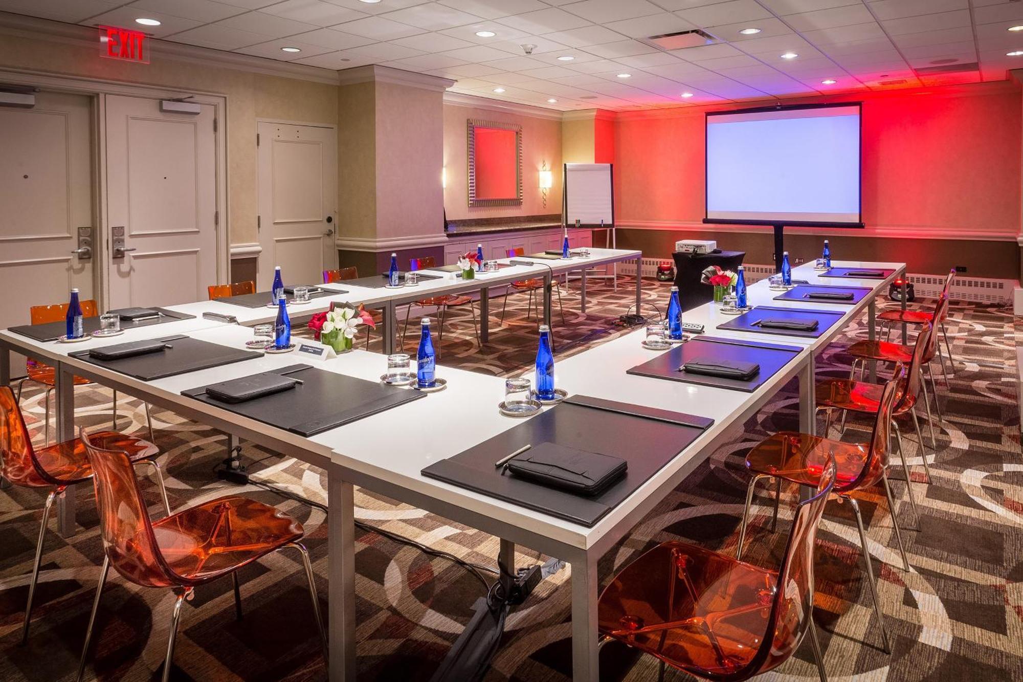 Hotel Sheraton Times Square 4*