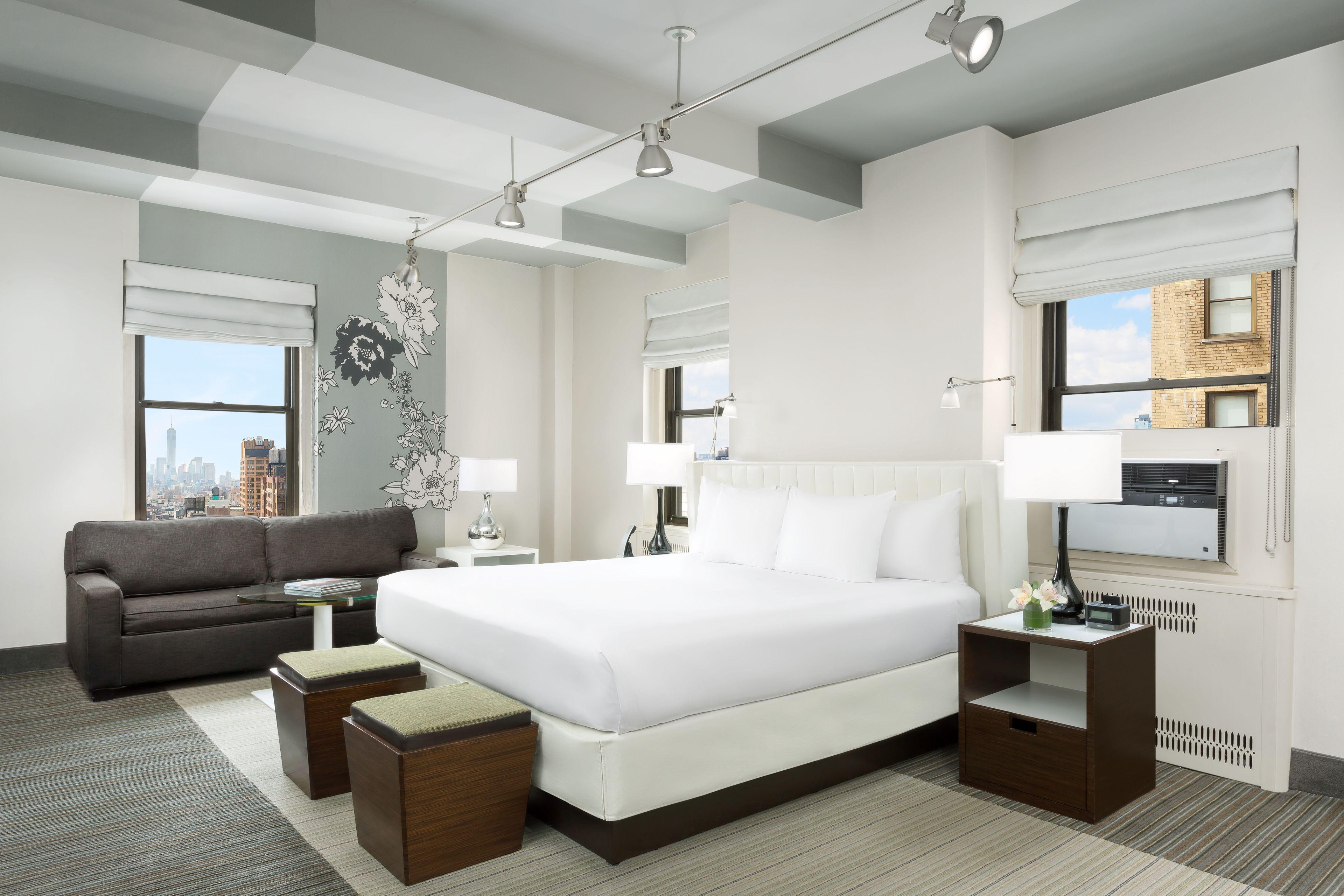 Stewart Hotel 4*