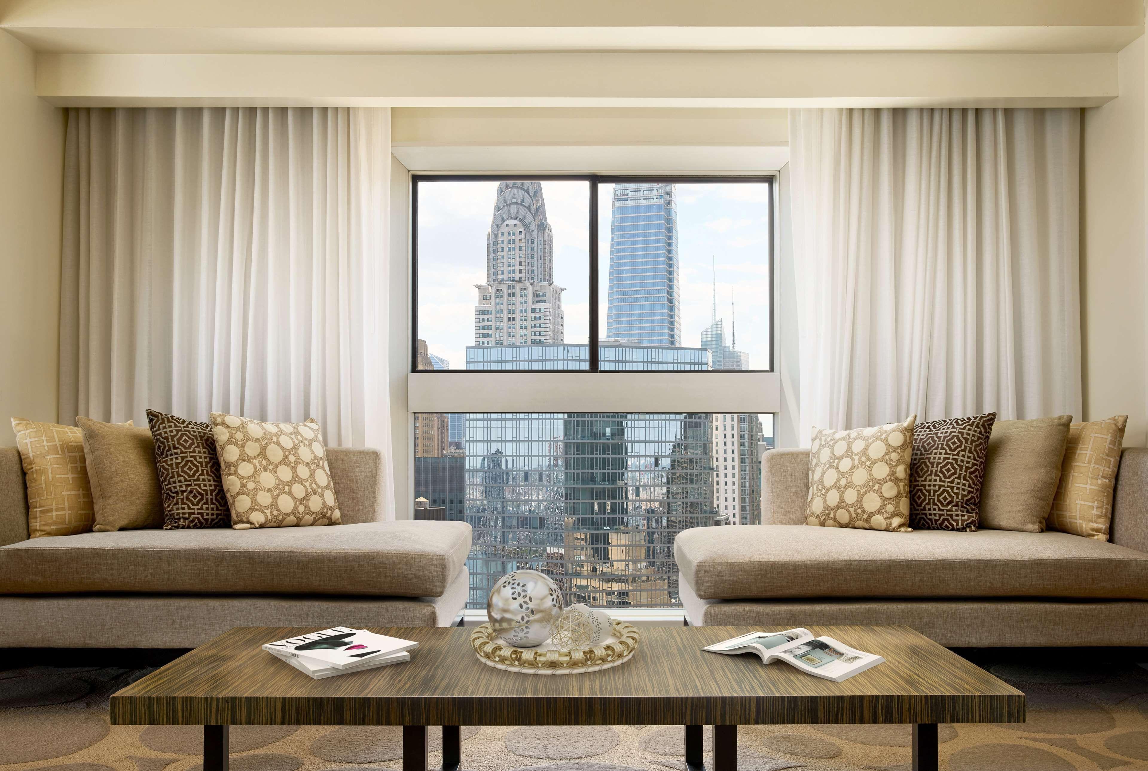 Millennium Hilton One Un Plaza