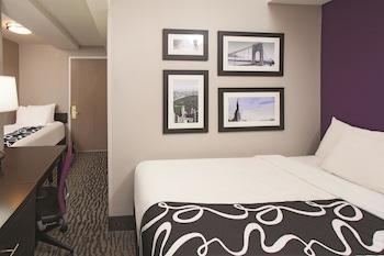 Hotel La Quinta By Wyndham Park New York