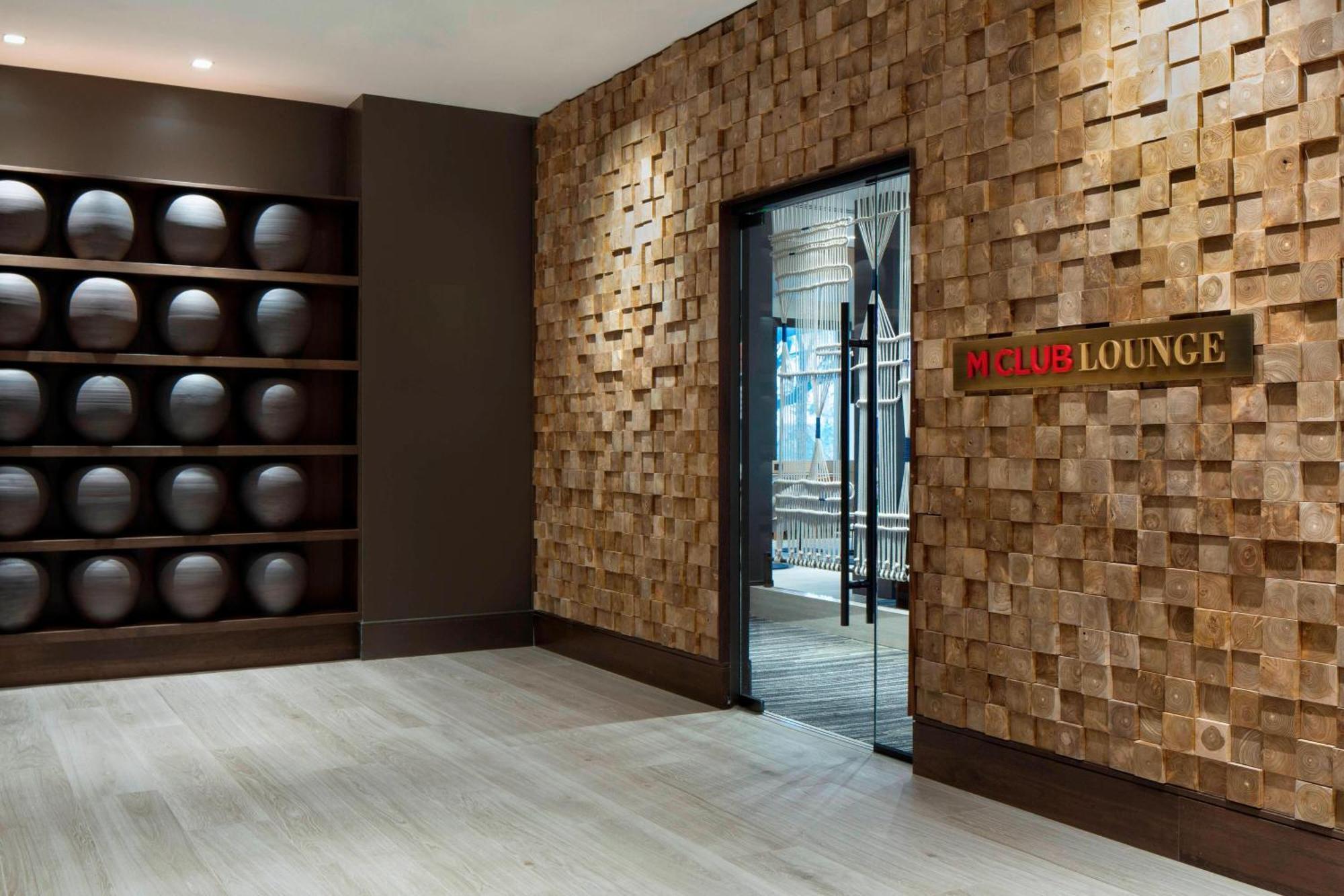 Laguardia Airport Marriott 4*