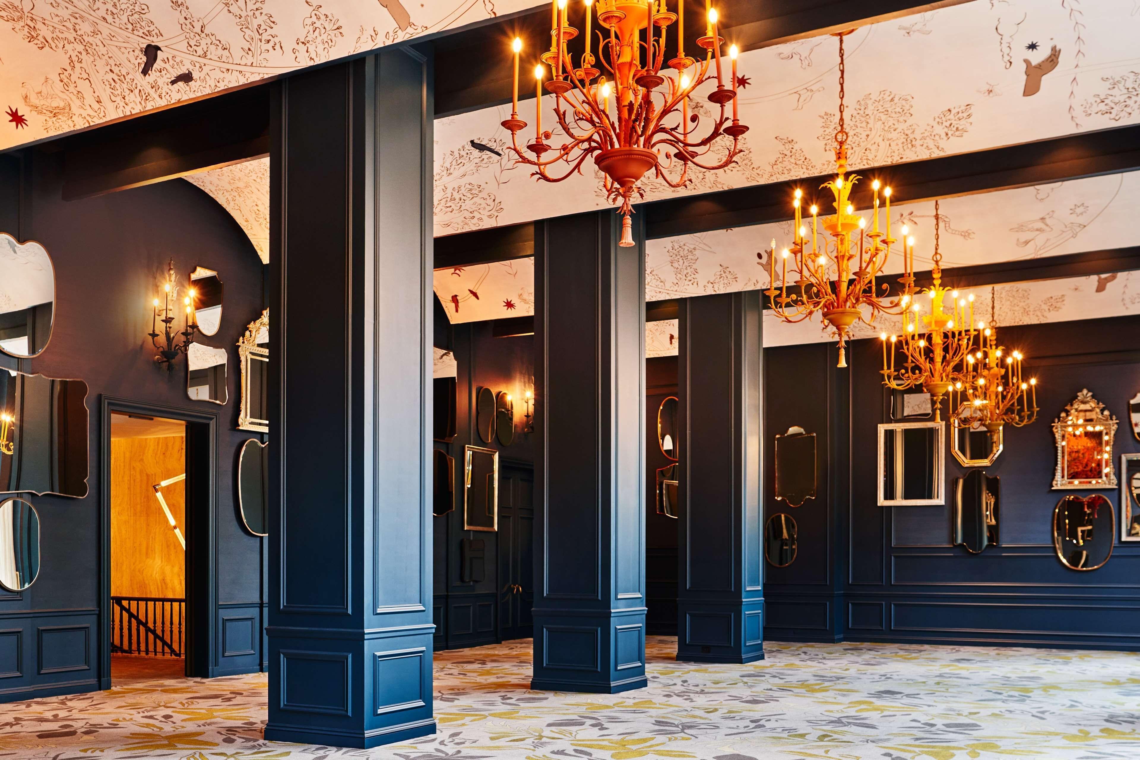 Park Lane Hotel 5*