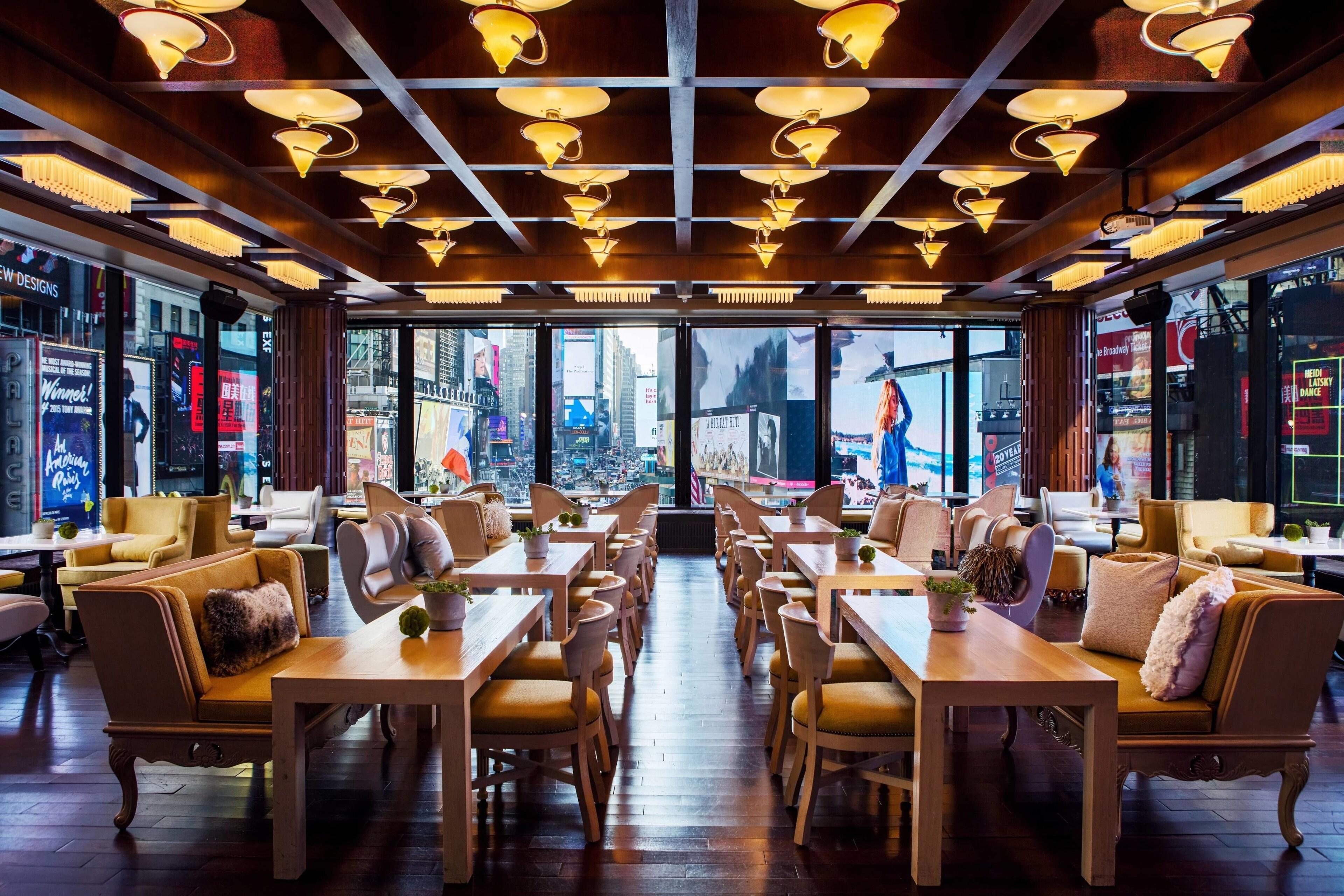 Renaissance Times Square By Marriott 4*