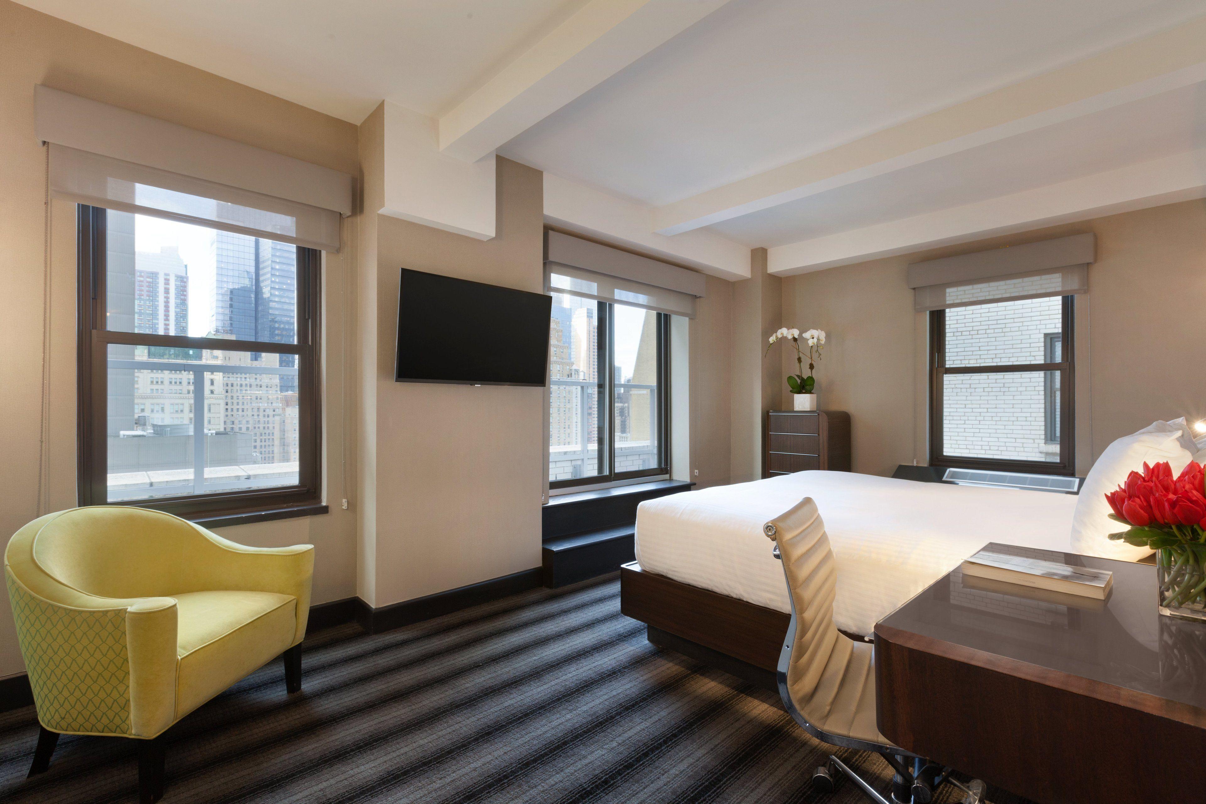 Edison Times Square Hotel 4*