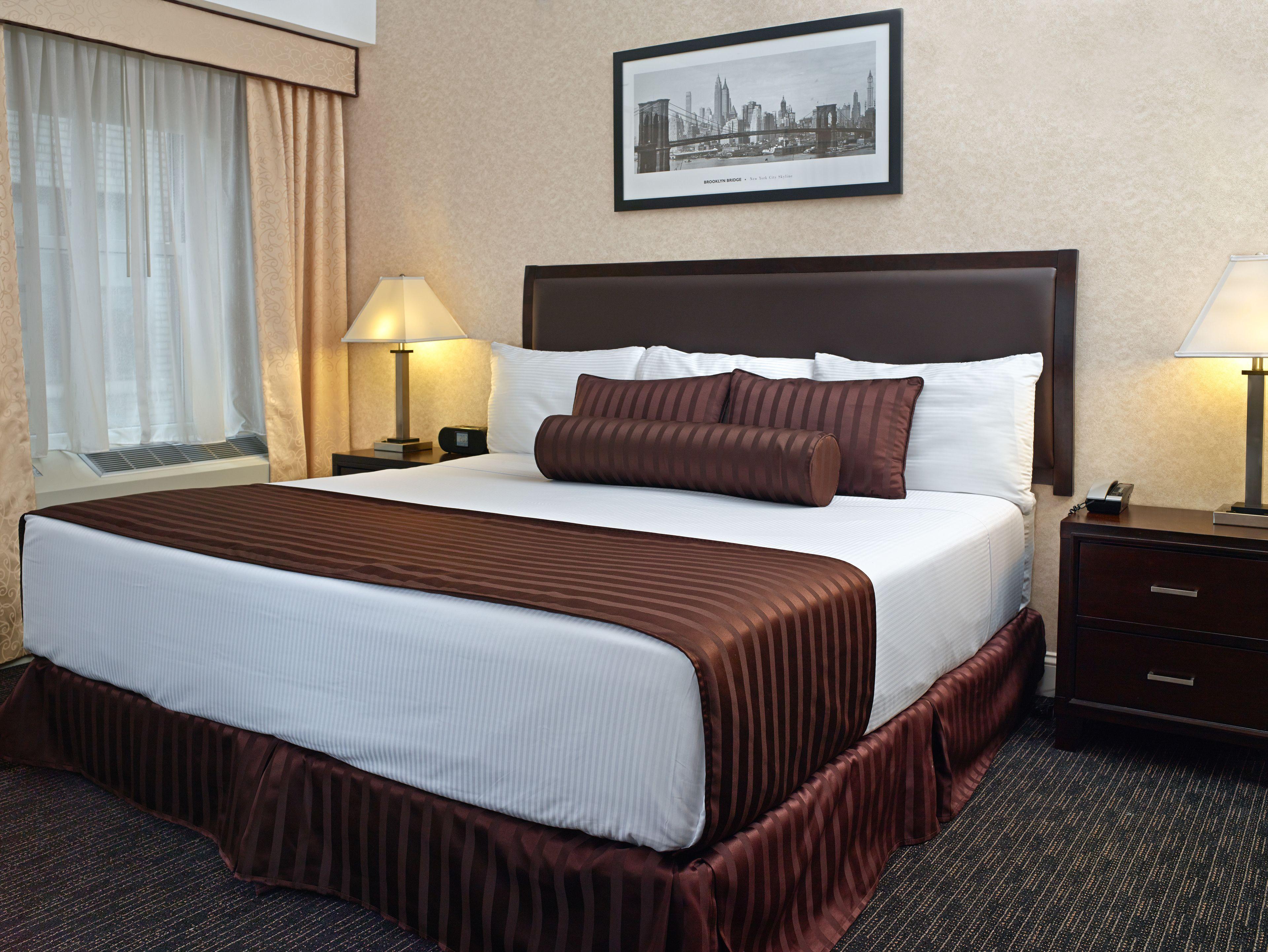 Edison Times Square 4*