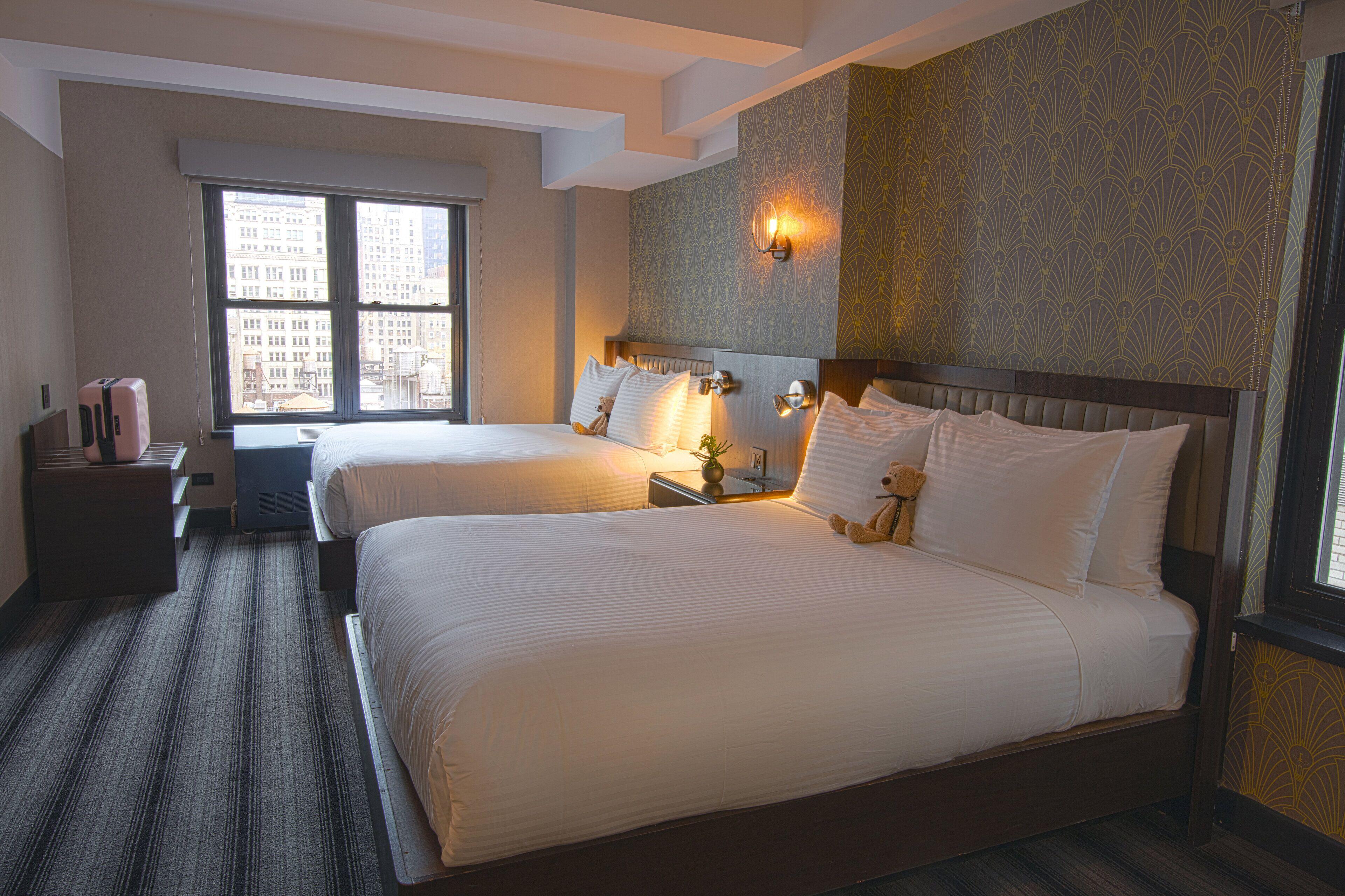 Edison Times Square Hotel 4*