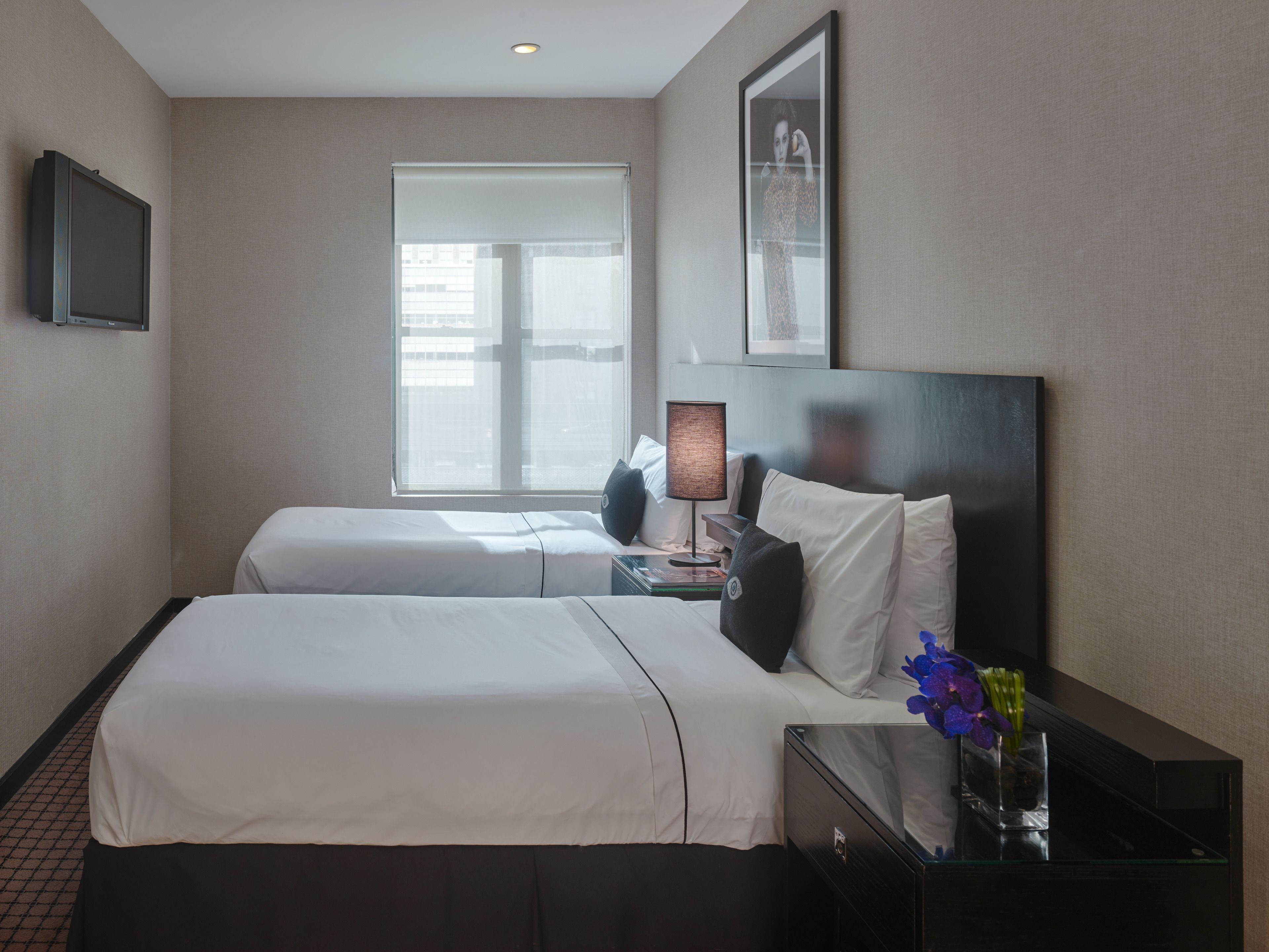 Oyo Times Square Hotel 4*