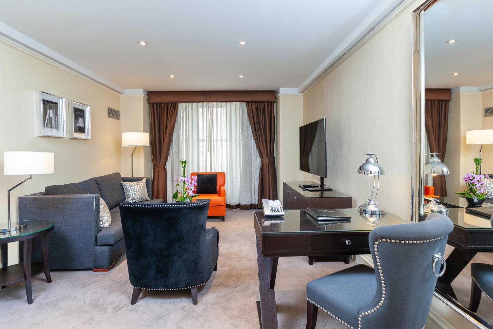 Fitzpatrick Manhattan Hotel 4*