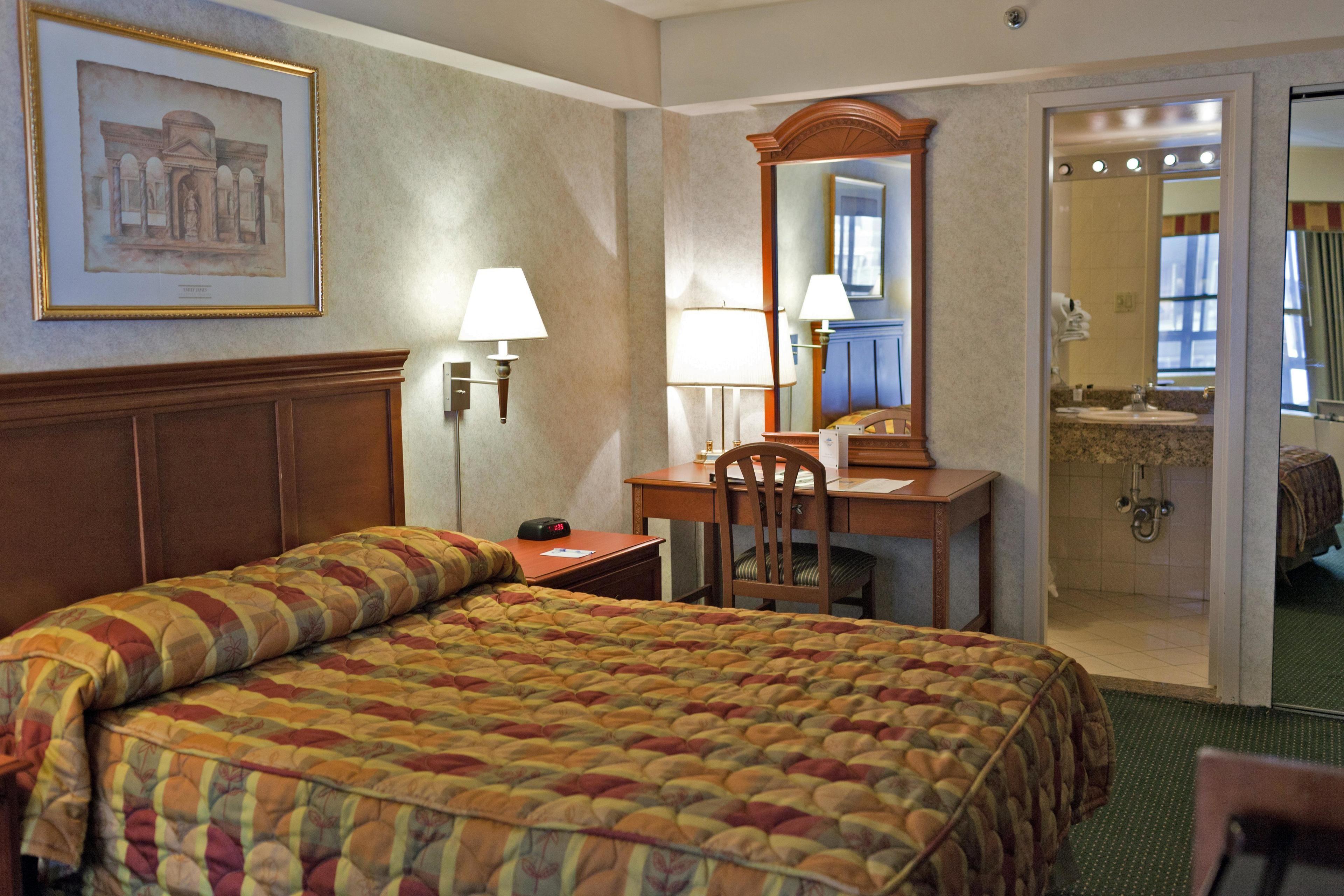 Travel - Midtown Manhattan 2*