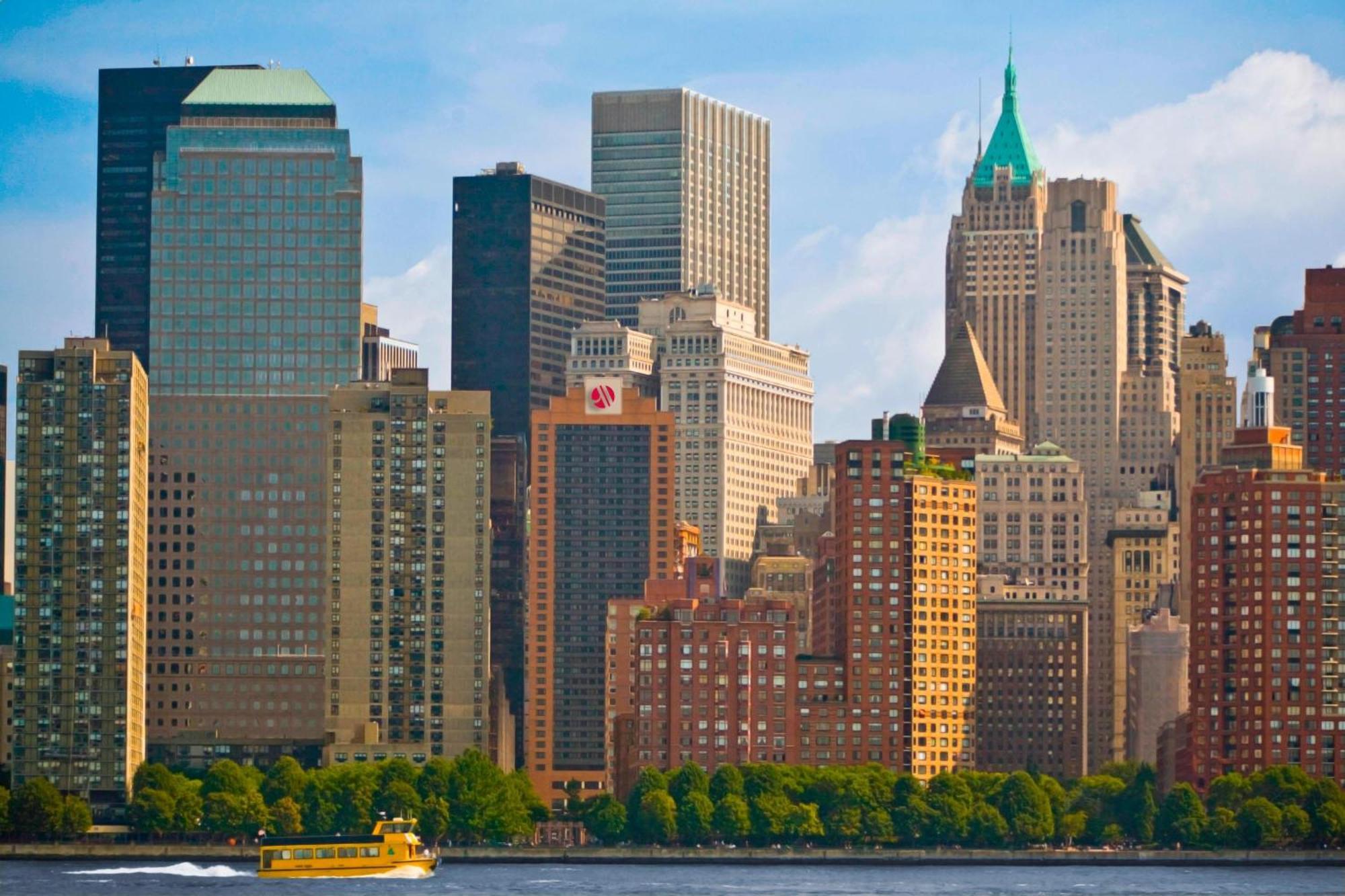 Marriott Downtown Hotel 4*