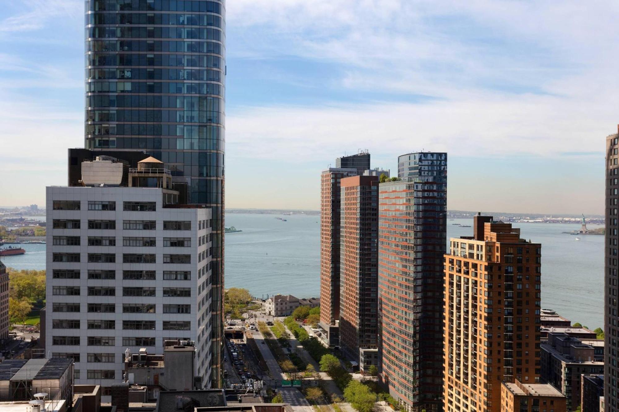 Marriott Downtown 4*