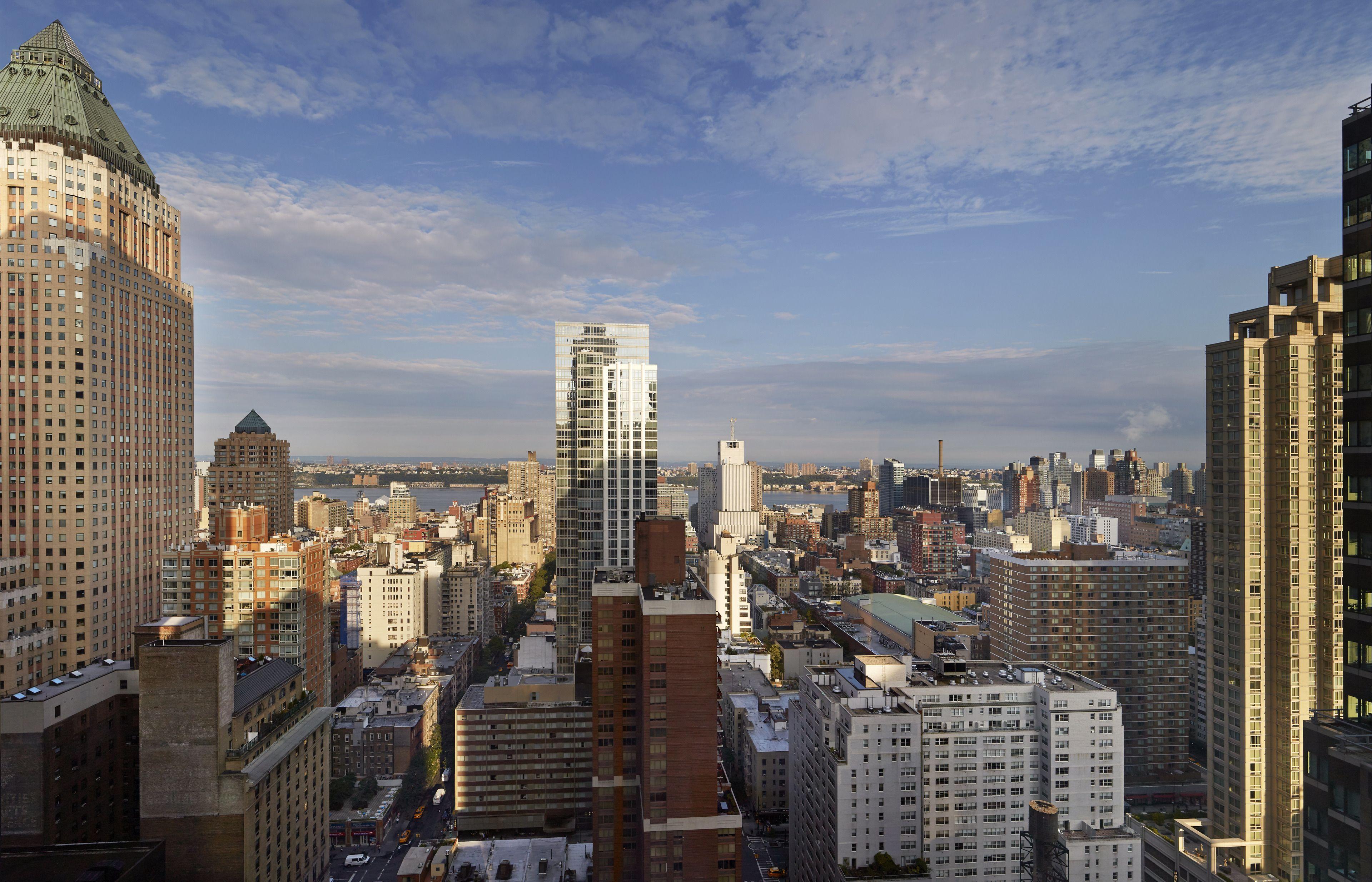 M Social Times Square 4*