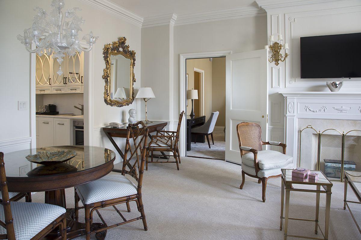 Hotel The Sherry Netherland