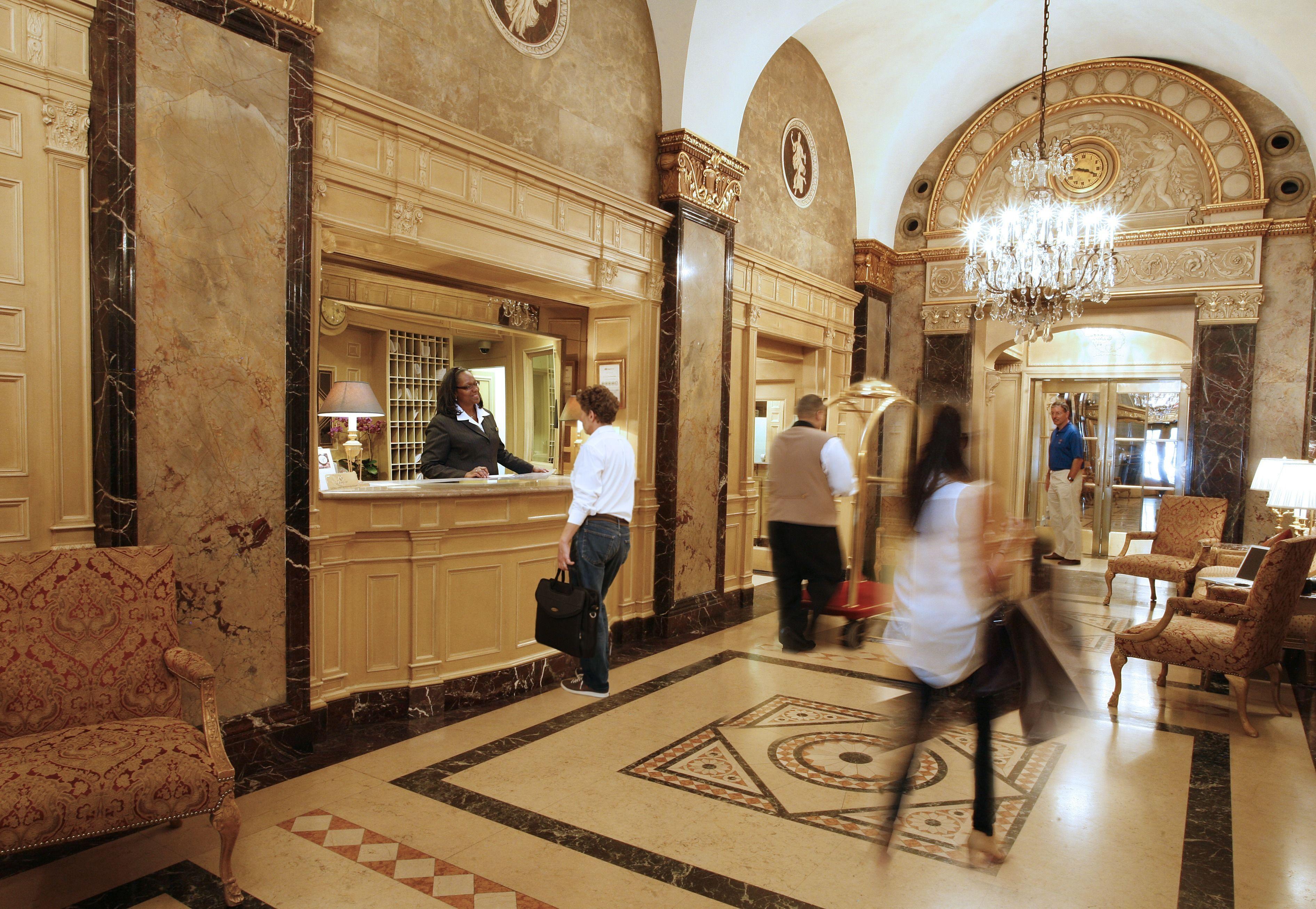 Hotel The Sherry Netherland