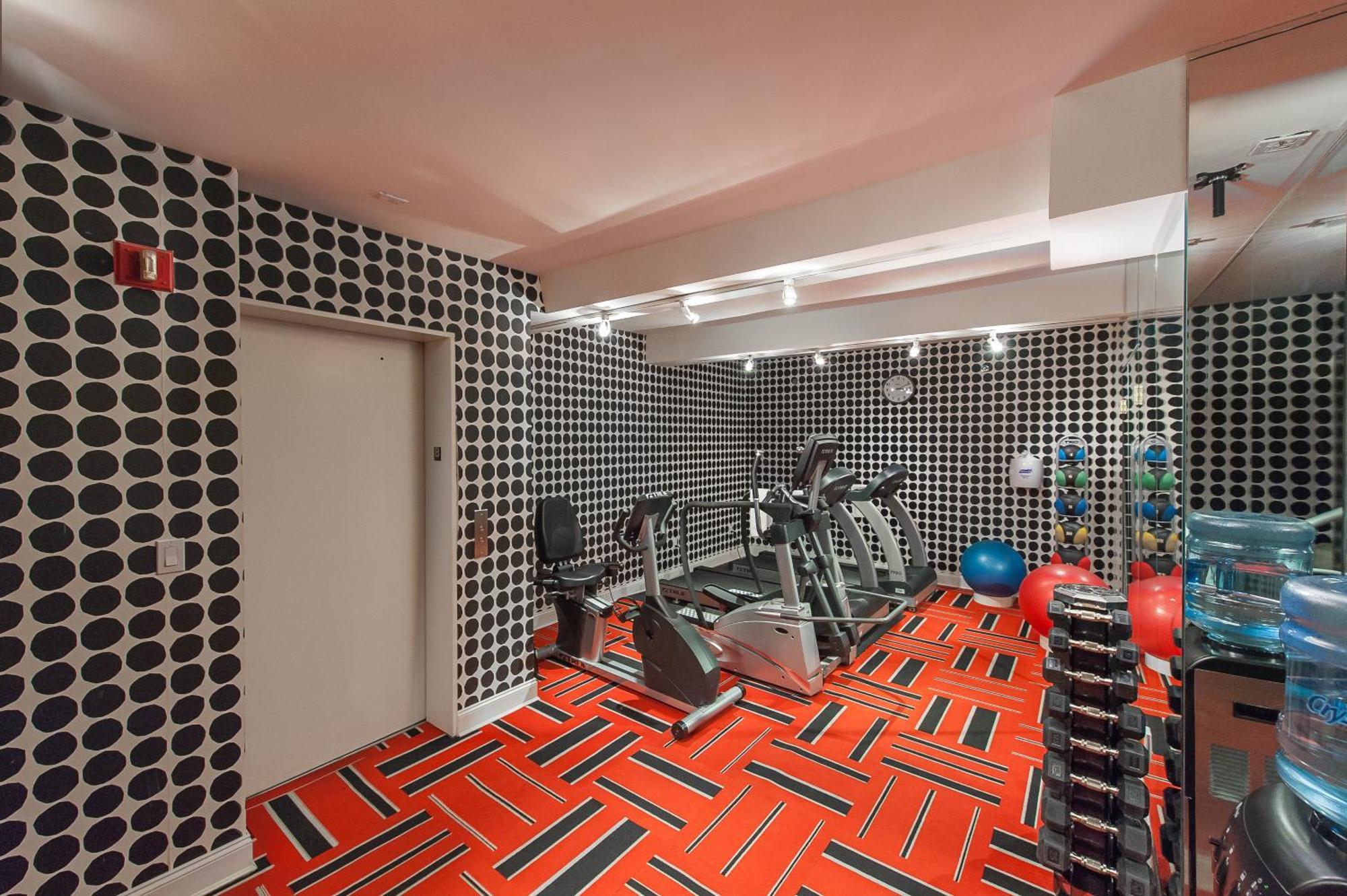 Ameritania At Times Square Hotel 4*