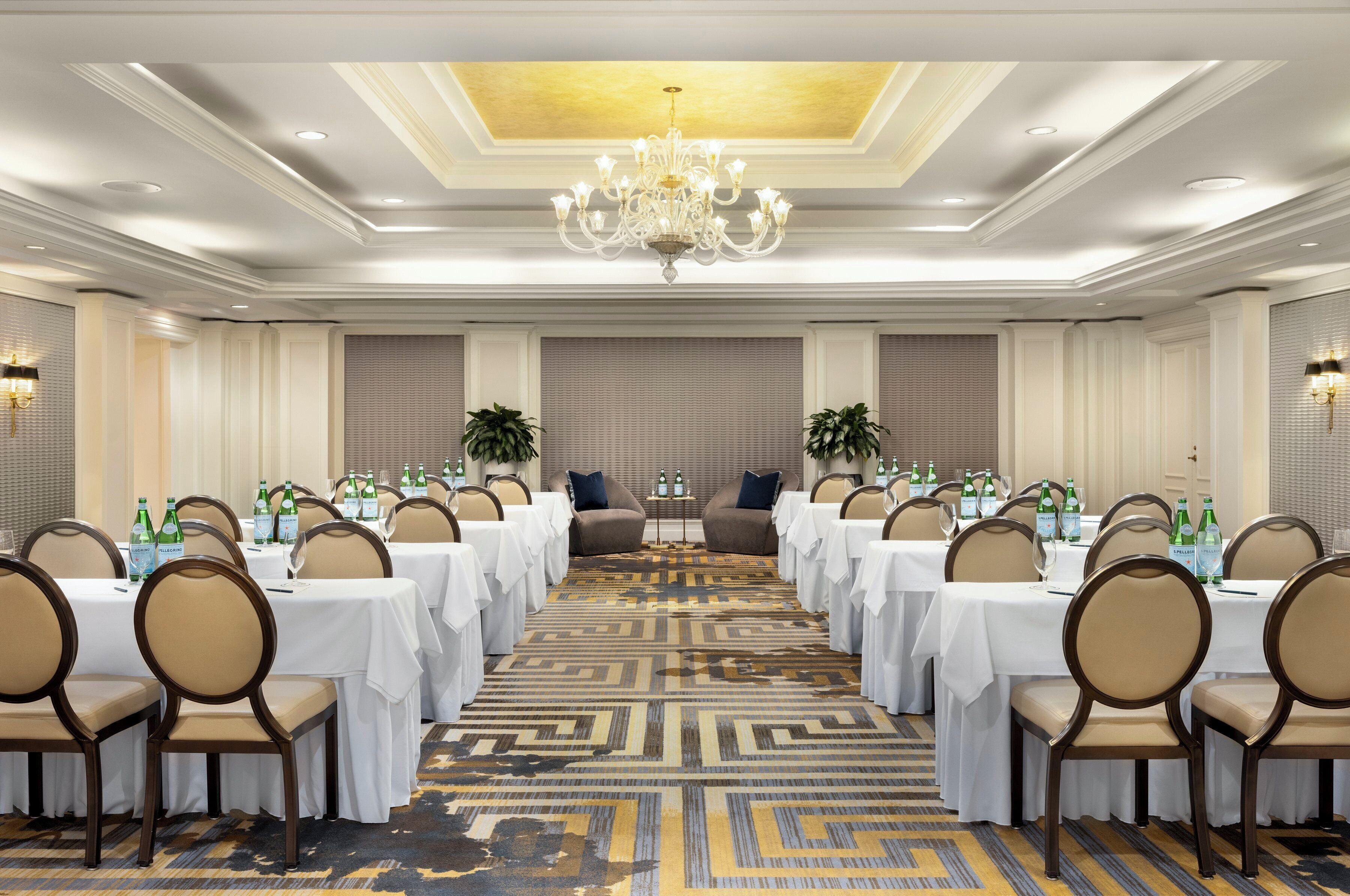 Omni Berkshire Place Hotel 4*